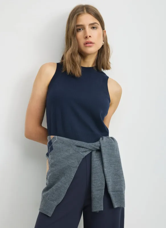 Effortless Merino Shrunken Sweater Vest made by Kit and Ace