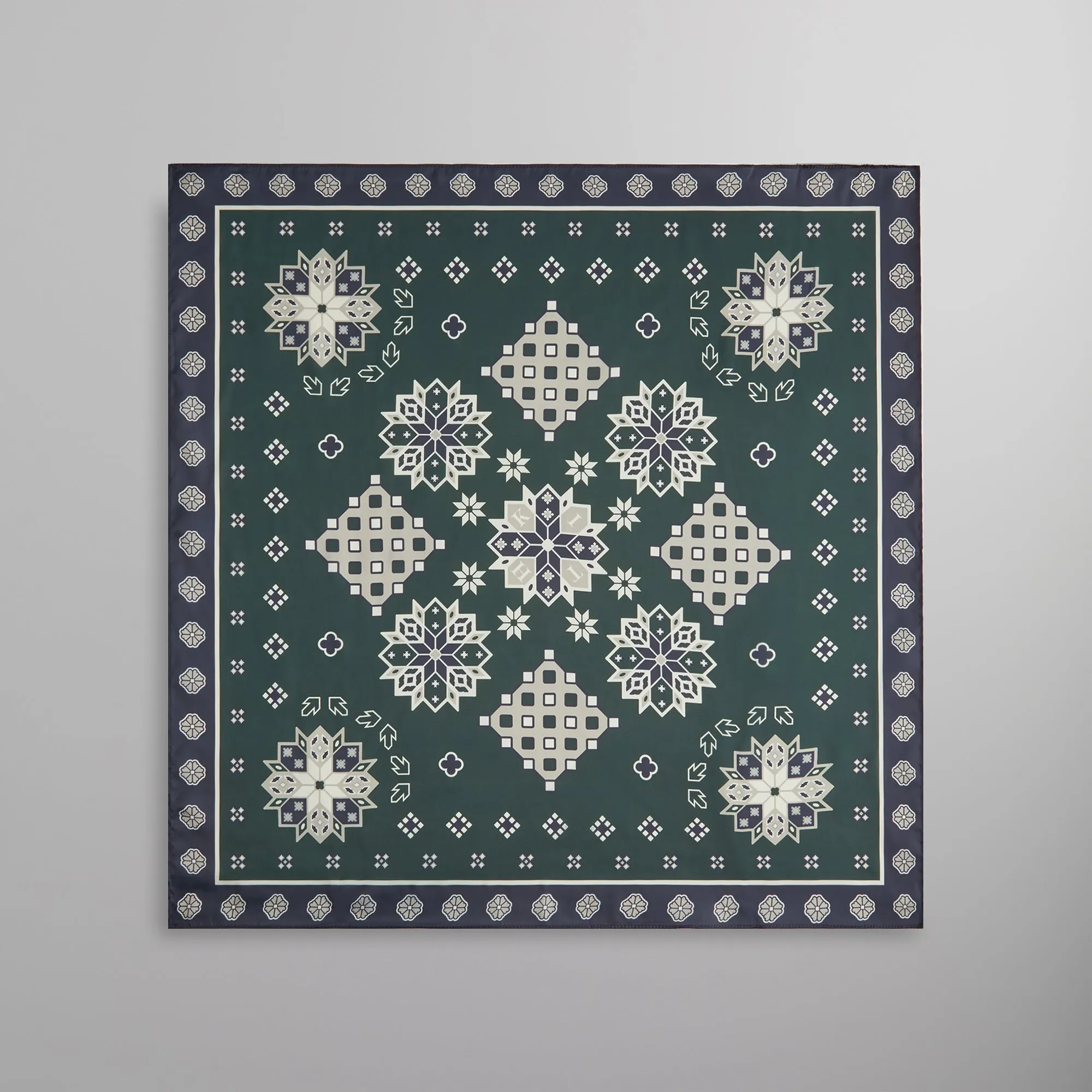 Kith Foulard Bandana - Stadium sold by Kith