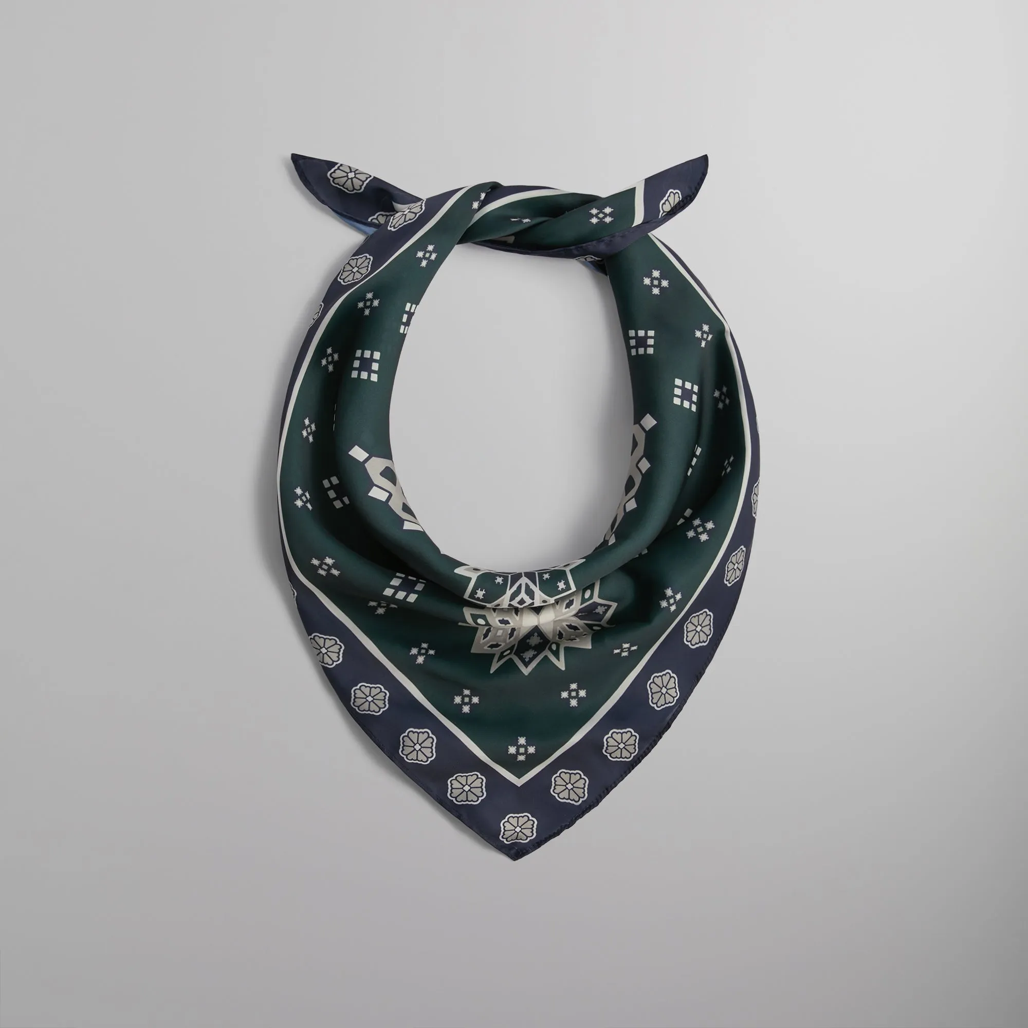 Kith Foulard Bandana - Stadium sold by Kith product image thumbnail 2
