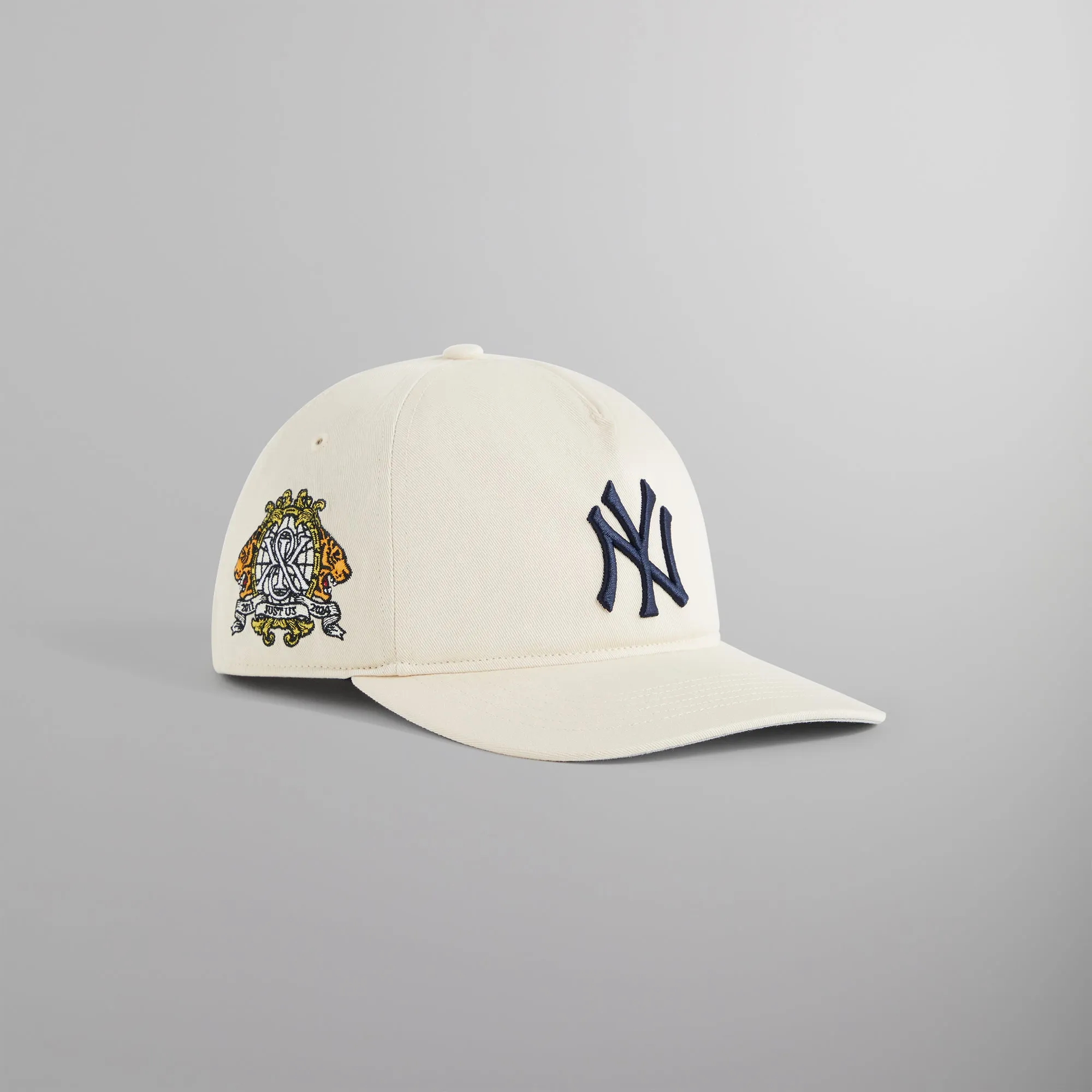 Kith for '47 New York Yankees Hitch Snapback - Sandrift sold by Kith product image thumbnail 3