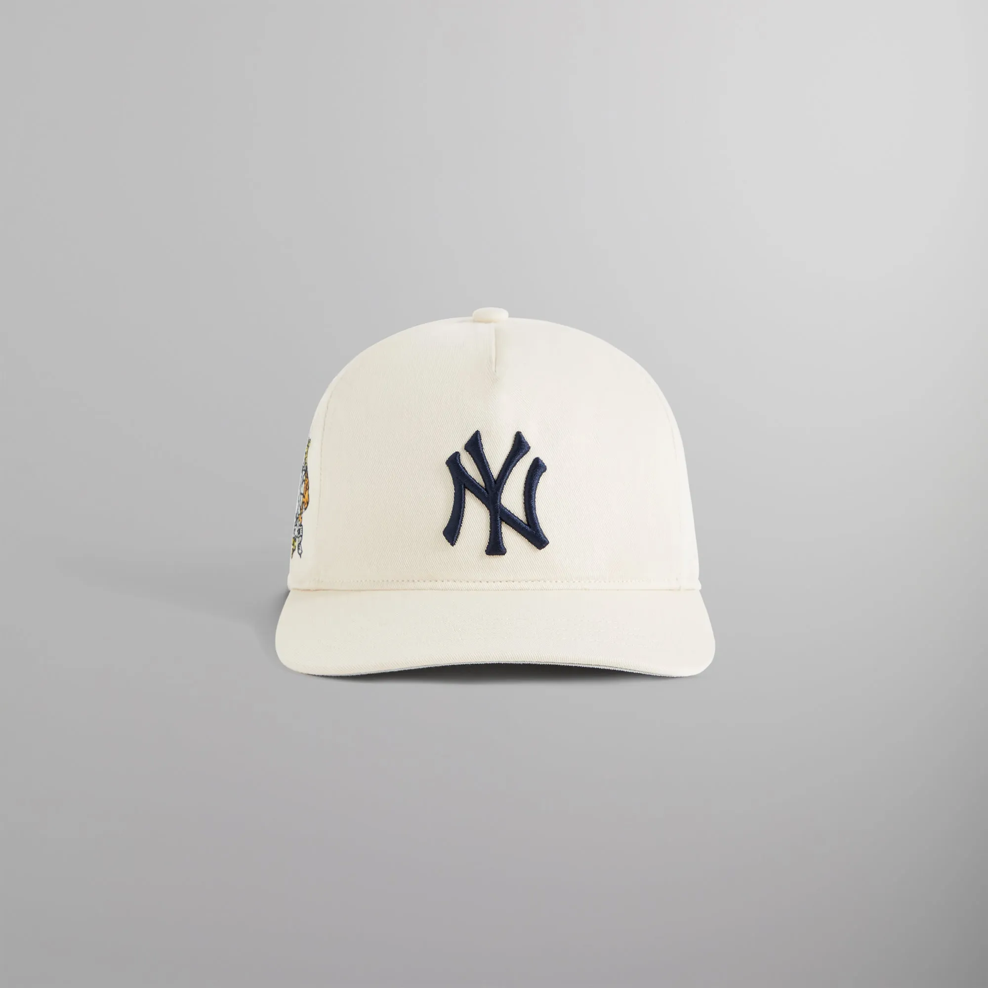 Kith for '47 New York Yankees Hitch Snapback - Sandrift sold by Kith
