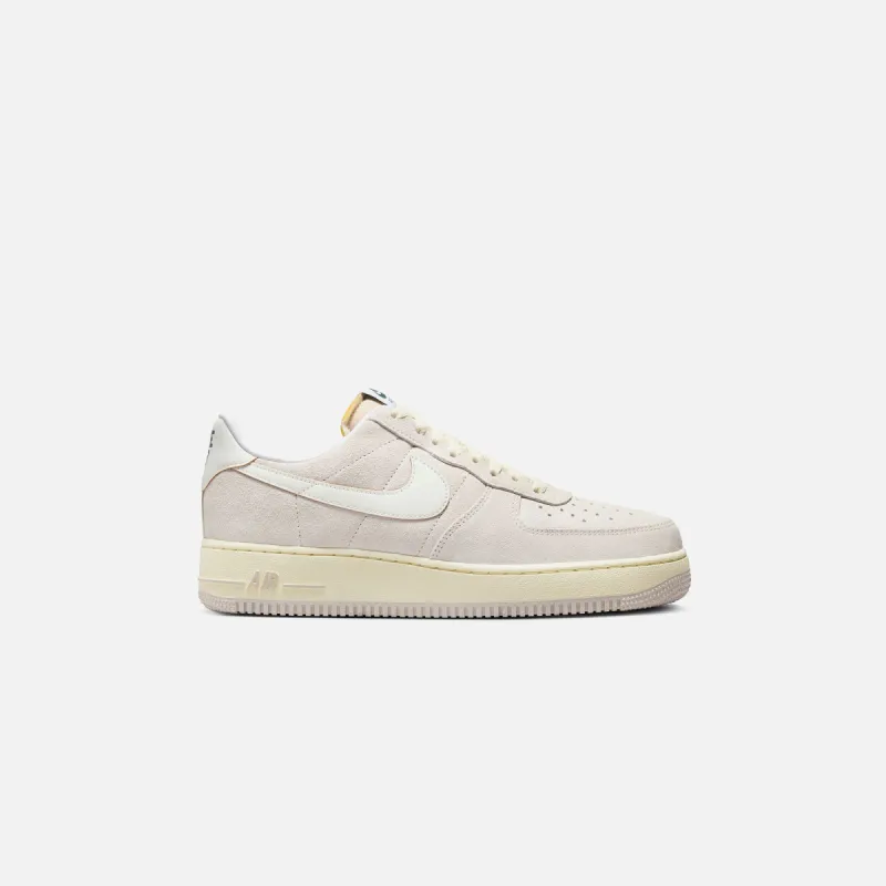 Nike Air Force 1 '07 - Light Orewood Brown / Sail / Coconut Milk sold by Kith