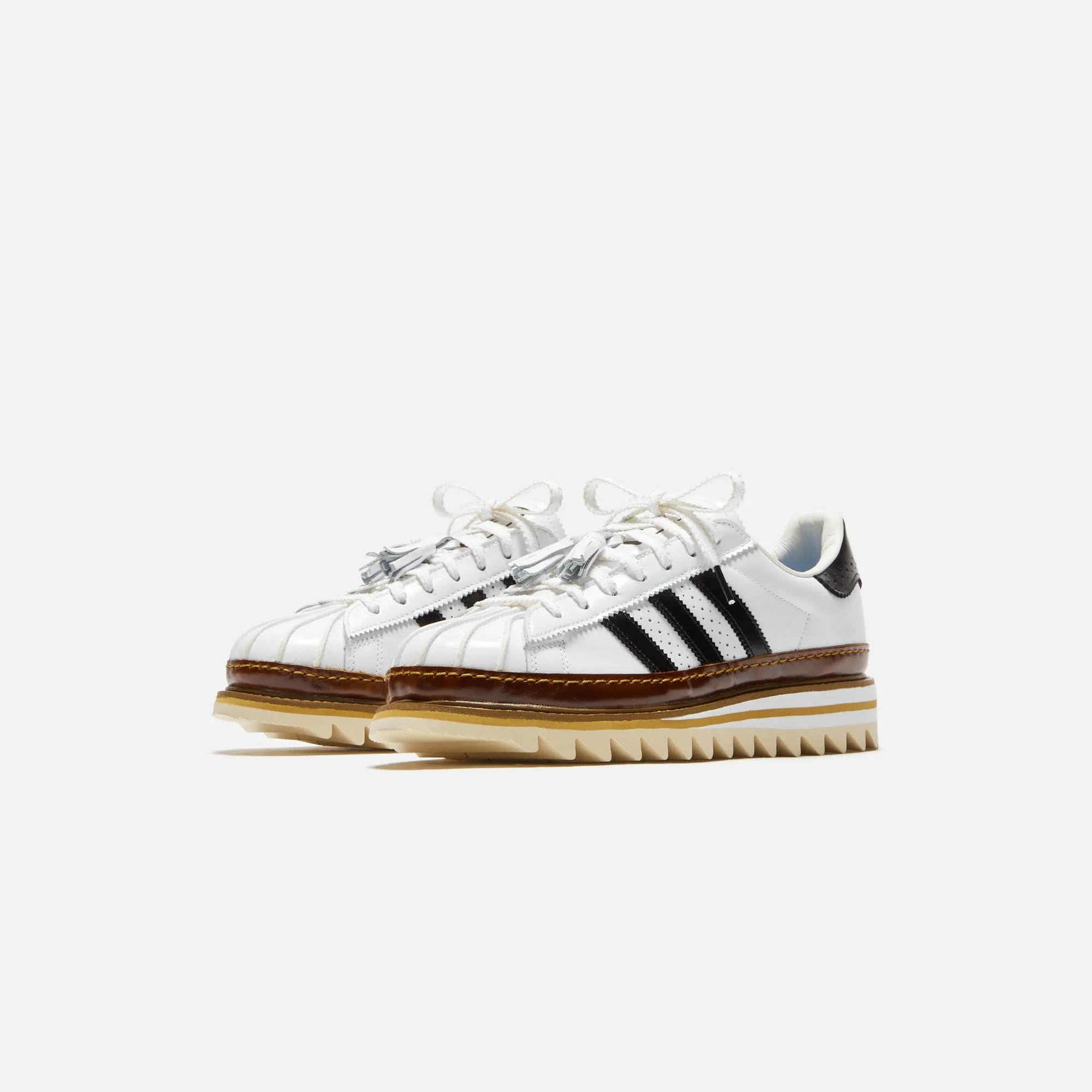 【ADIDAS X CLOT】SUPERSTAR WHITE CORE BLACK CRYSTAL SAND adidas x Edison Chen Clot Superstar - Cloud White / Core