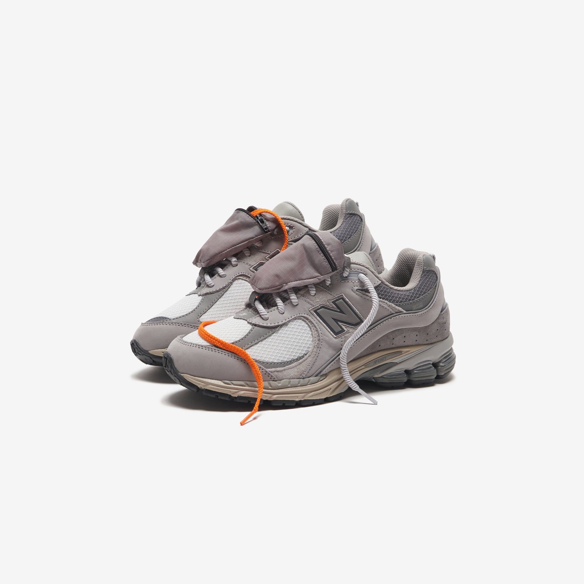New Balance 2002R Team Away - Grey / Dark Silver Metallic sold by Kith product image thumbnail 4