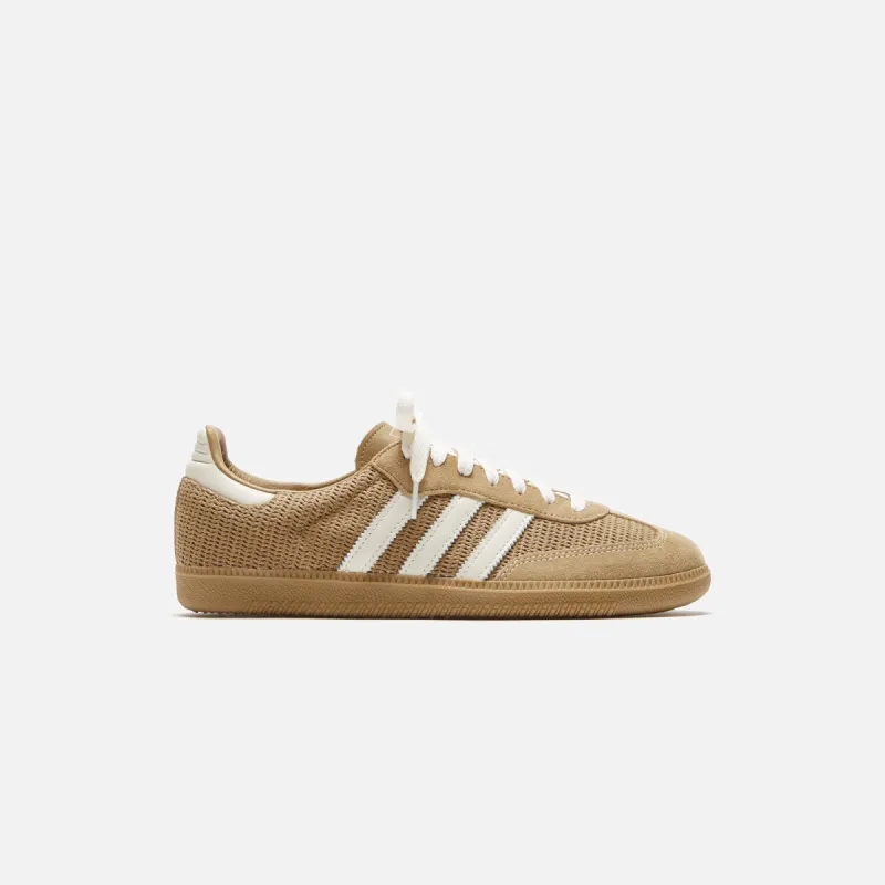 adidas Samba OG - Cardboard / Chalk White / Brown Desert sold by Kith