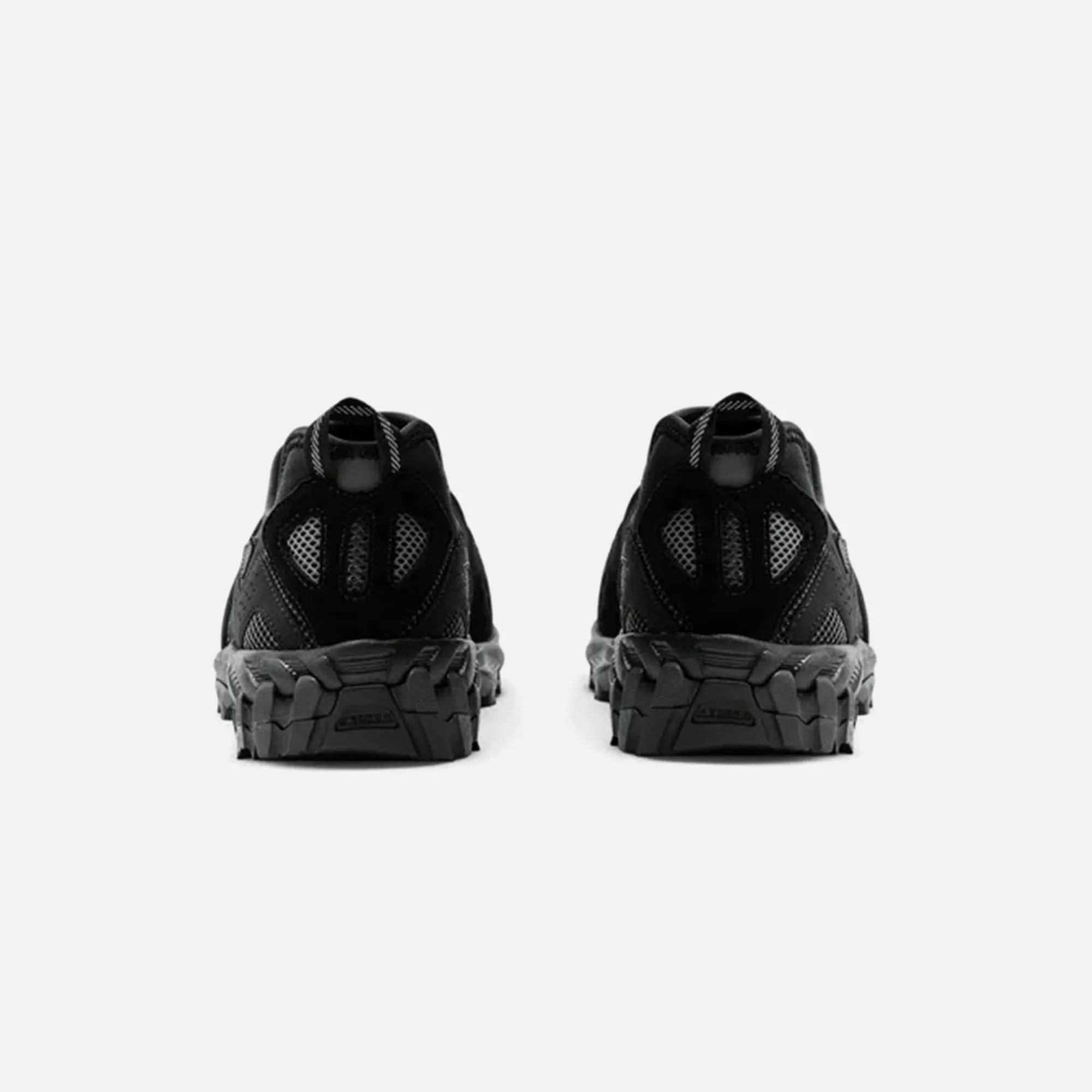 New Balance x Comme des Garcons HOMME ML610S - Black sold by Kith product image thumbnail 4