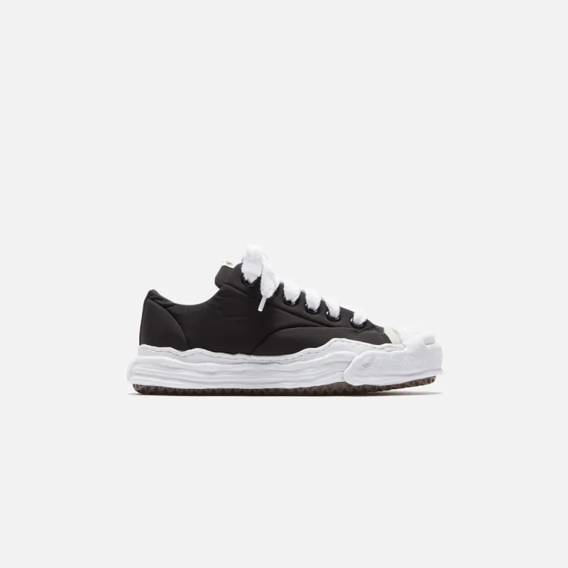 Mihara Yasuhiro Hank Low OG Sole Nylon Puffer - Black sold by Kith