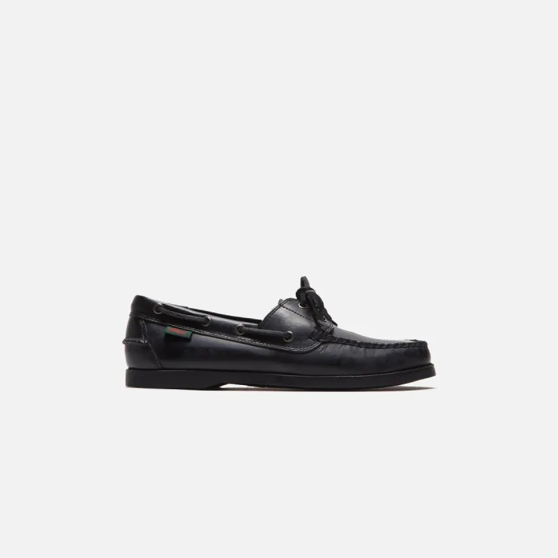 G.H.Bass Hampton Boater - Black sold by Kith