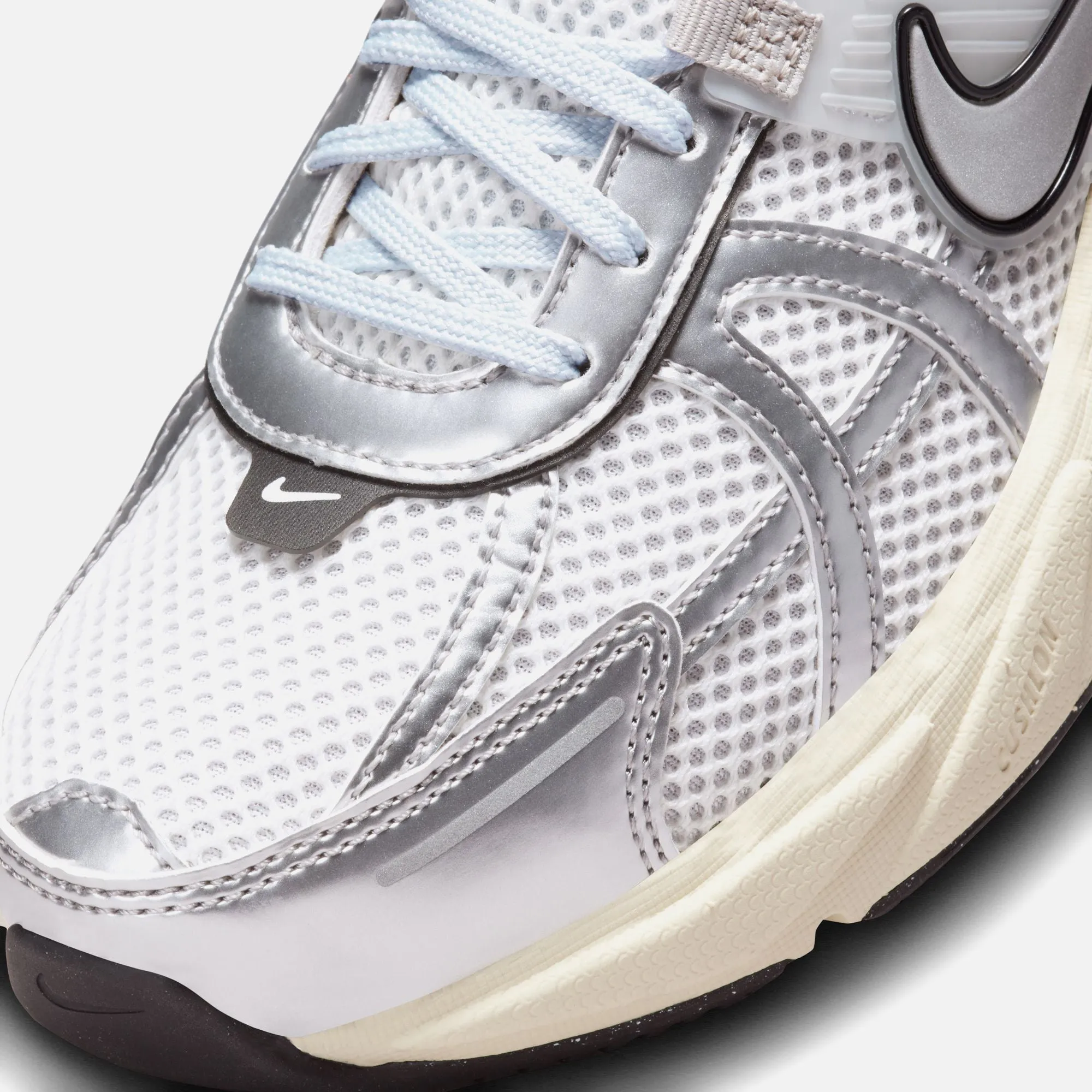 Nike WMNS V2K Runtekk - Summit White / Metallic Silver sold by Kith product image thumbnail 5
