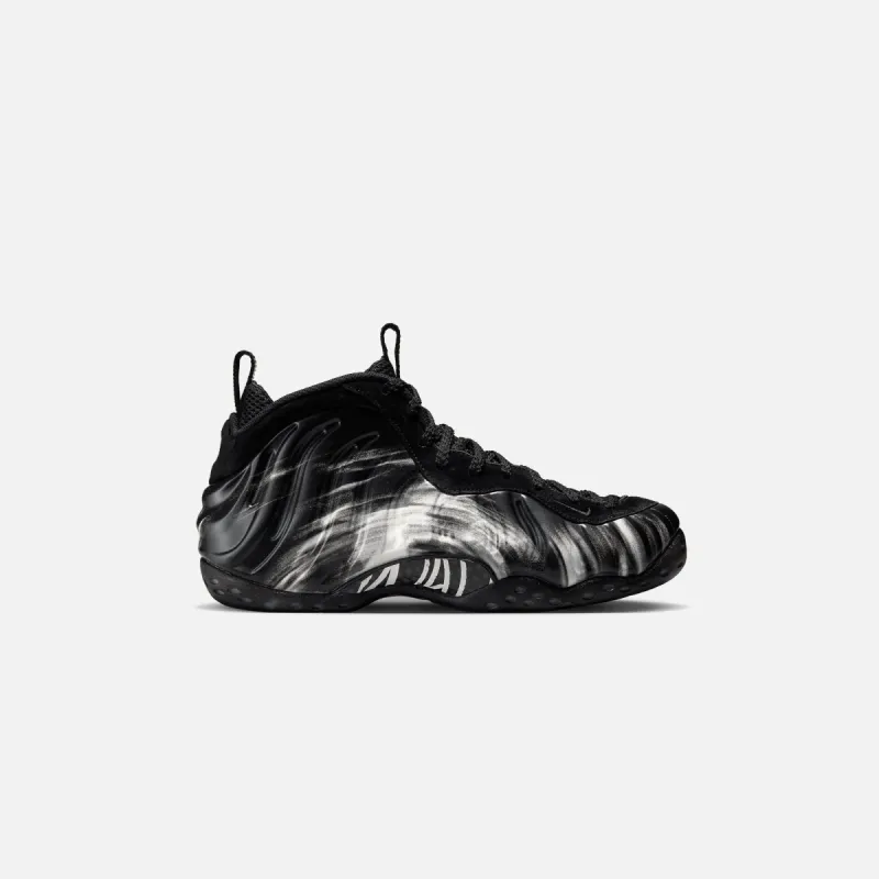 Nike Air Foamposite One QS - Black / White sold by Kith
