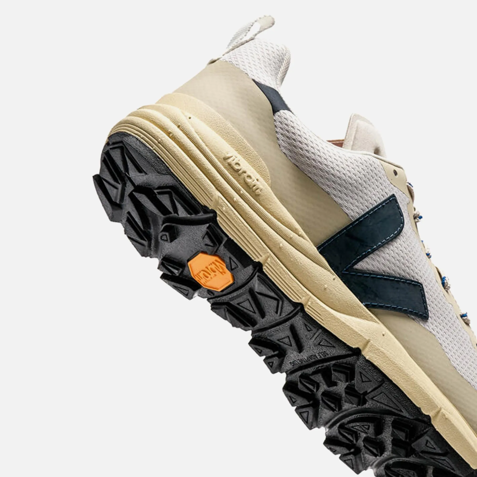 Veja Dekkan - Gravel / Nautico sold by Kith product image thumbnail 5