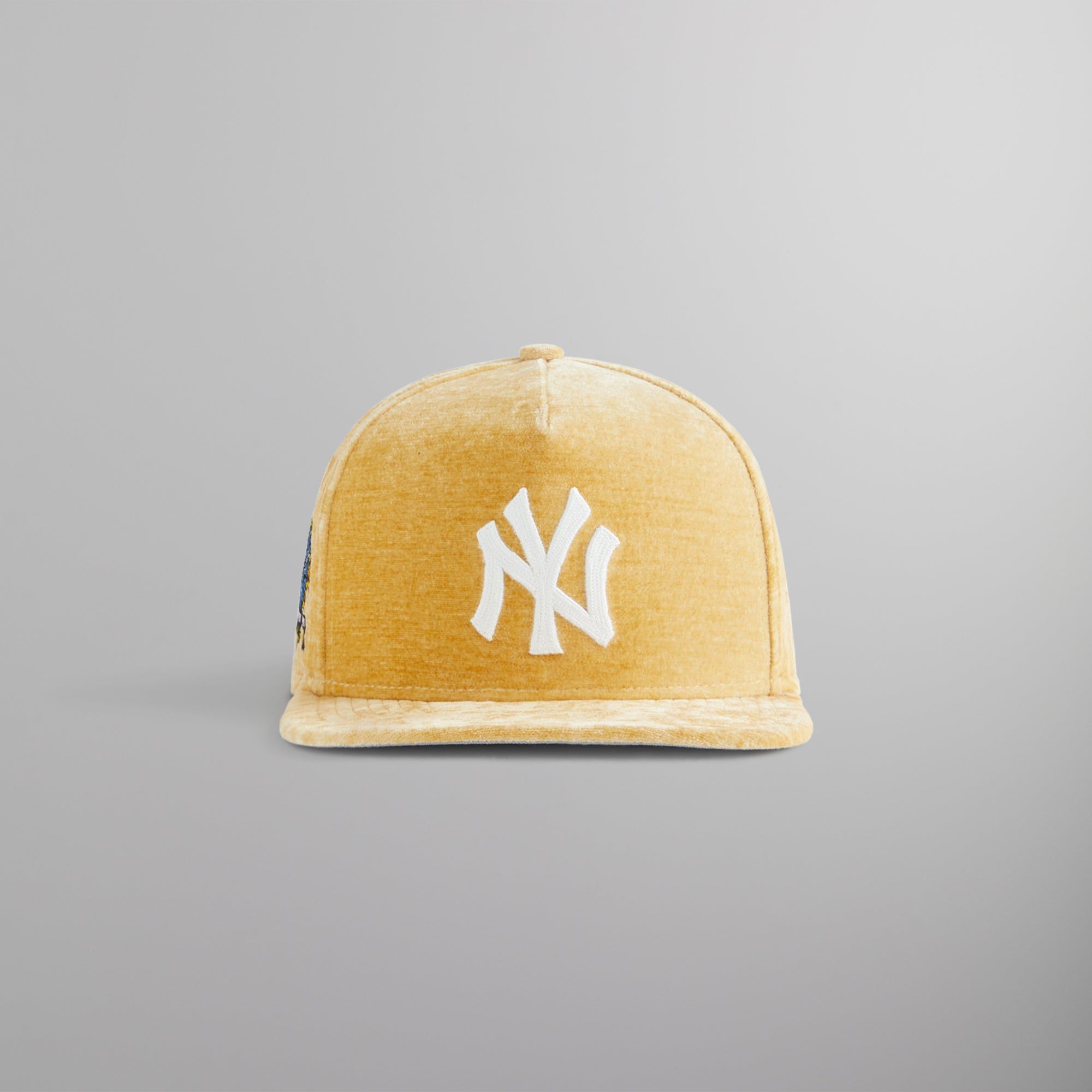 Kith & New Era for the New York Yankees Chenille 9FIFTY A-Frame Snapback - Sharp PH sold by Kith