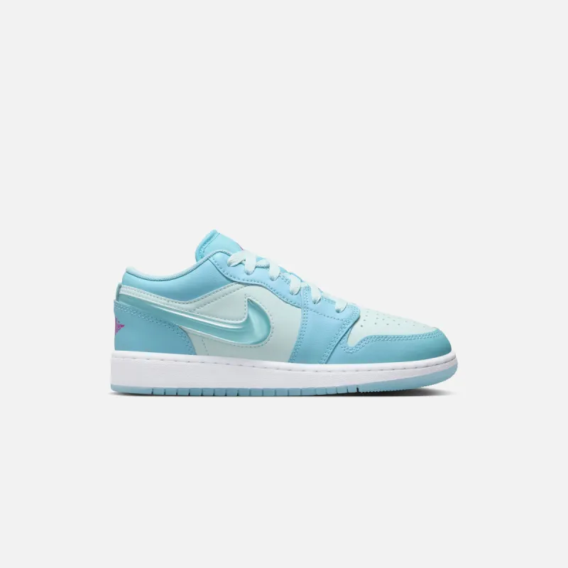 Jordan GS Air Jordan 1 Low SE - Aquarius Blue / Glacier Blue / Hyper Violet sold by Kith