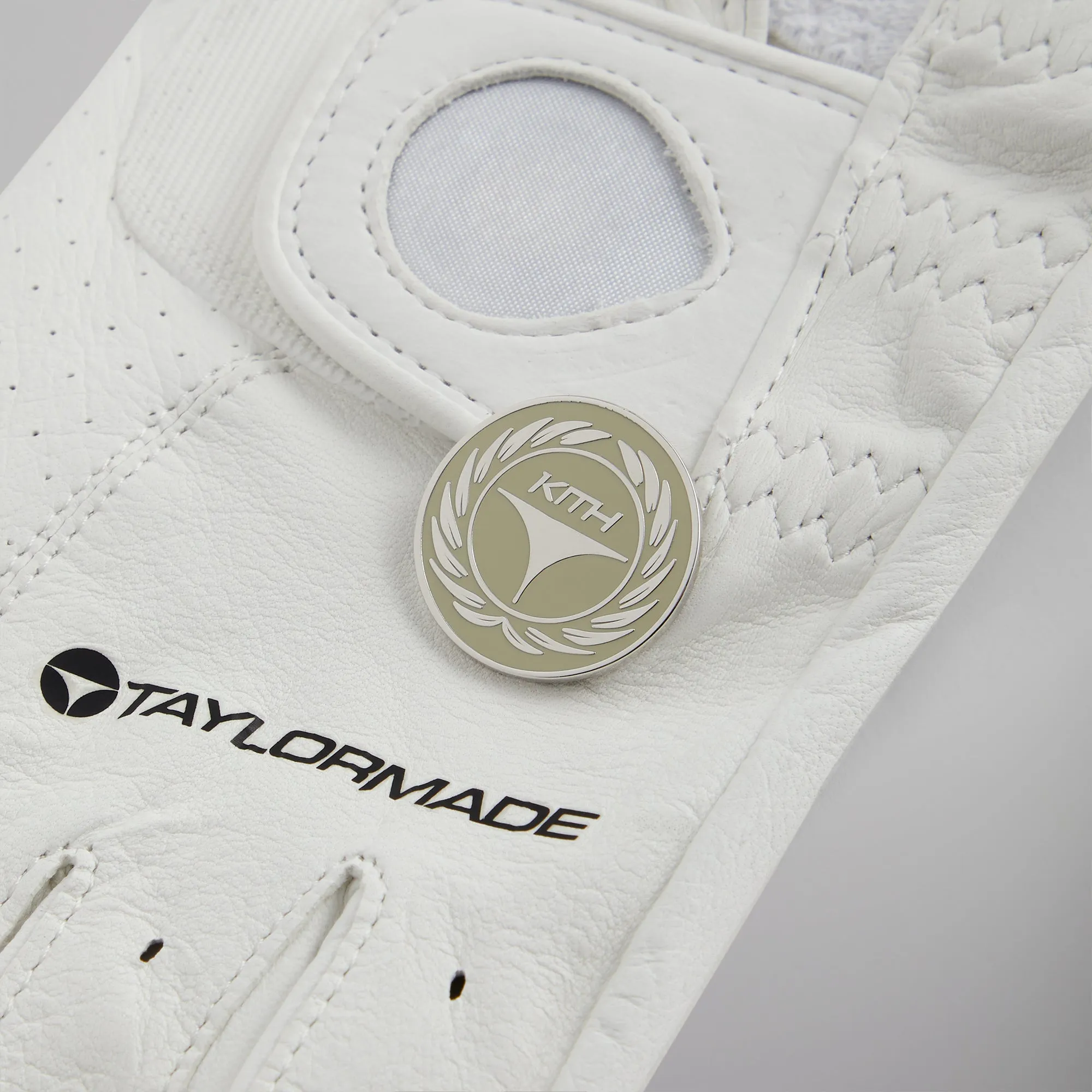 Kith for TaylorMade TP Glove - Silk PH sold by Kith product image thumbnail 3