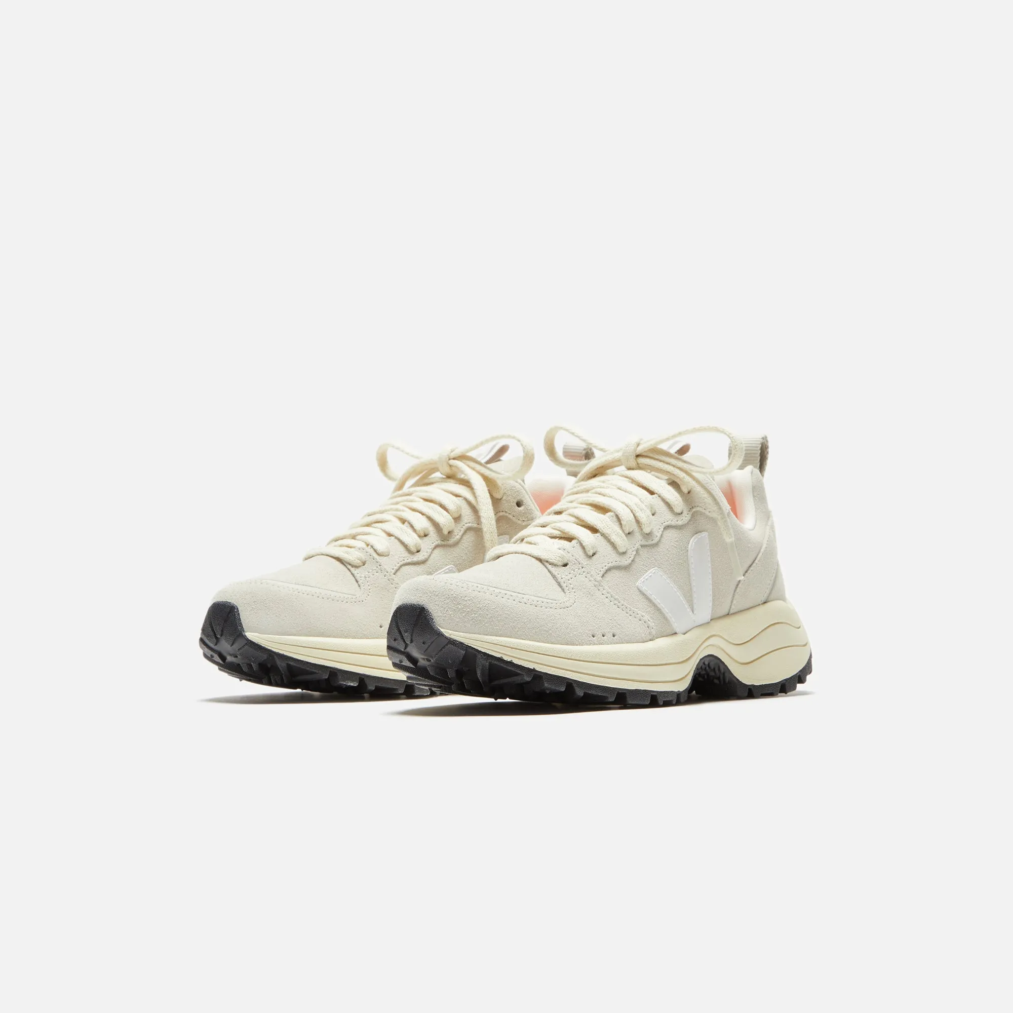 Veja WMNS Venturi - Natural / White sold by Kith product image thumbnail 2