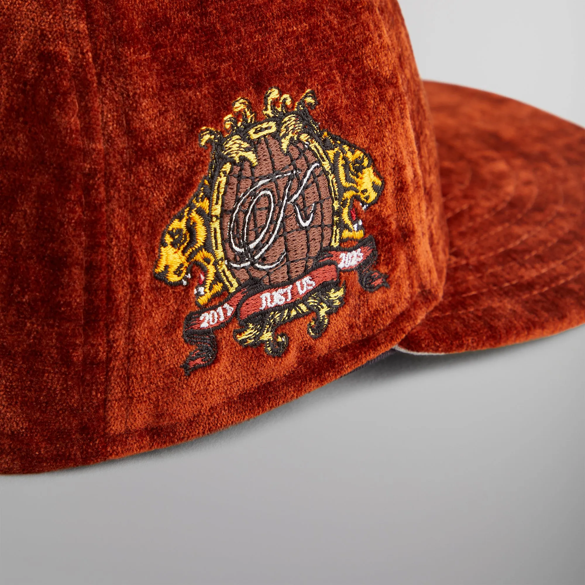 Kith & New Era for the New York Yankees Chenille Chainstitch 59FIFTY Low Profile - Briar sold by Kith product image thumbnail 5