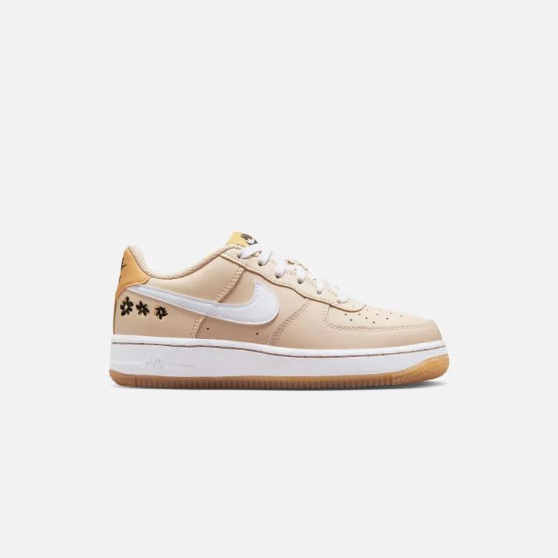Nike GS Air Force 1 LV8 - Sanddrift / White / Twine / Black sold by Kith