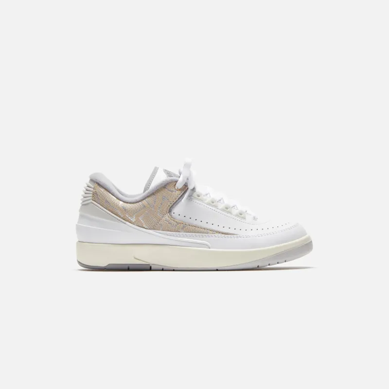 Jordan Air Jordan 2 Retro Low - White / Cement Grey / Sanddrift / Neutral Grey / Sail sold by Kith