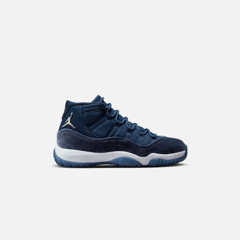 Nike WMNS Air Jordan 11 Retro '16 - Heiress sold by Kith