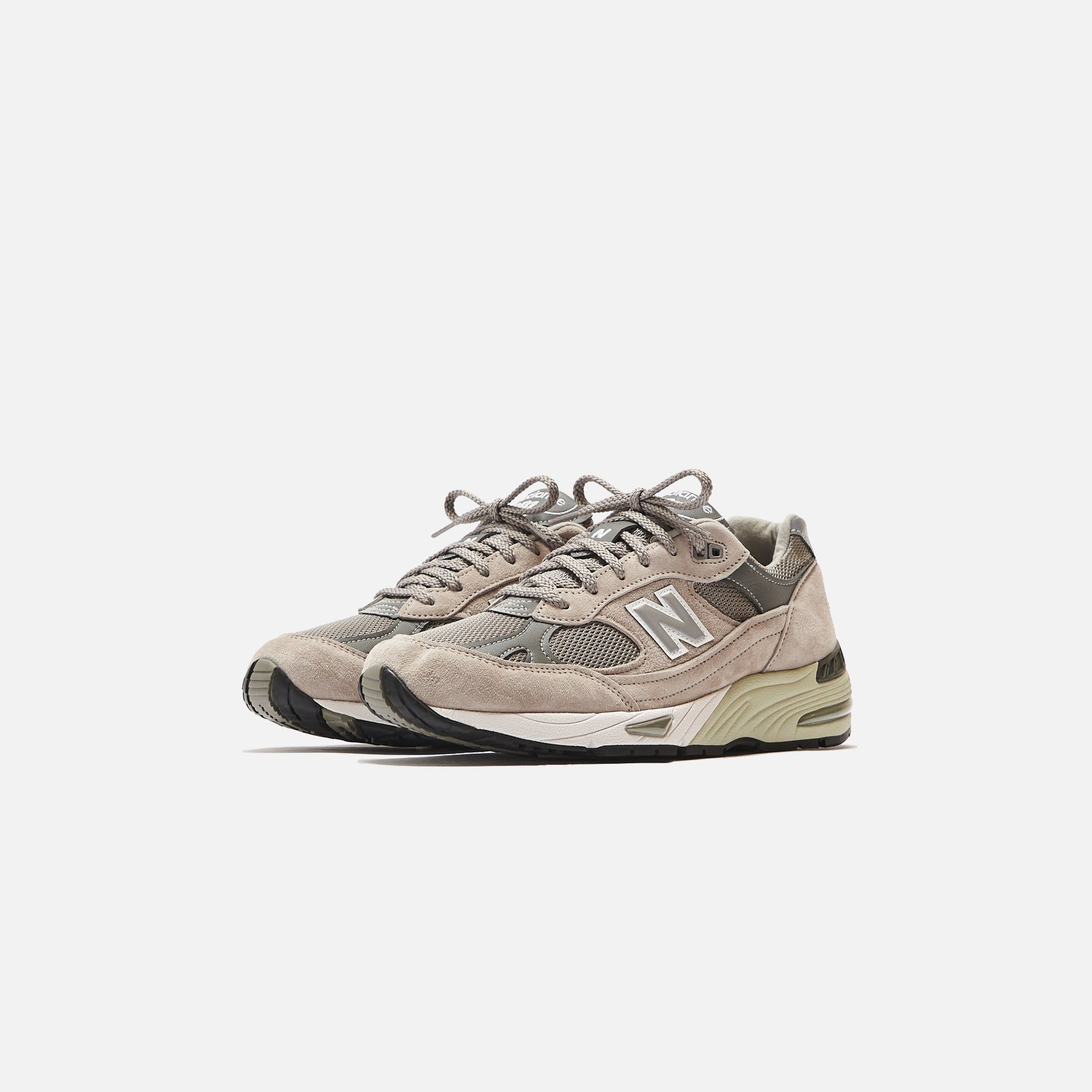 New Balance WMNS Made in UK 991 - Grey sold by Kith product image thumbnail 2