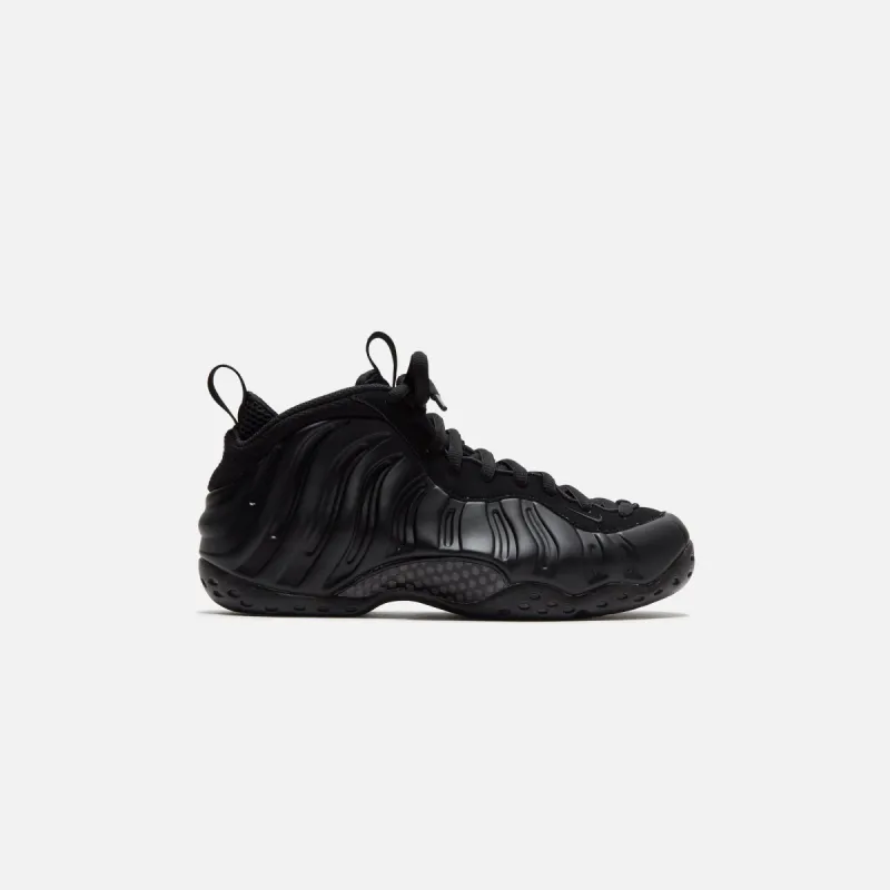 Nike Air Foamposite One - Black / Anthracite / Black sold by Kith