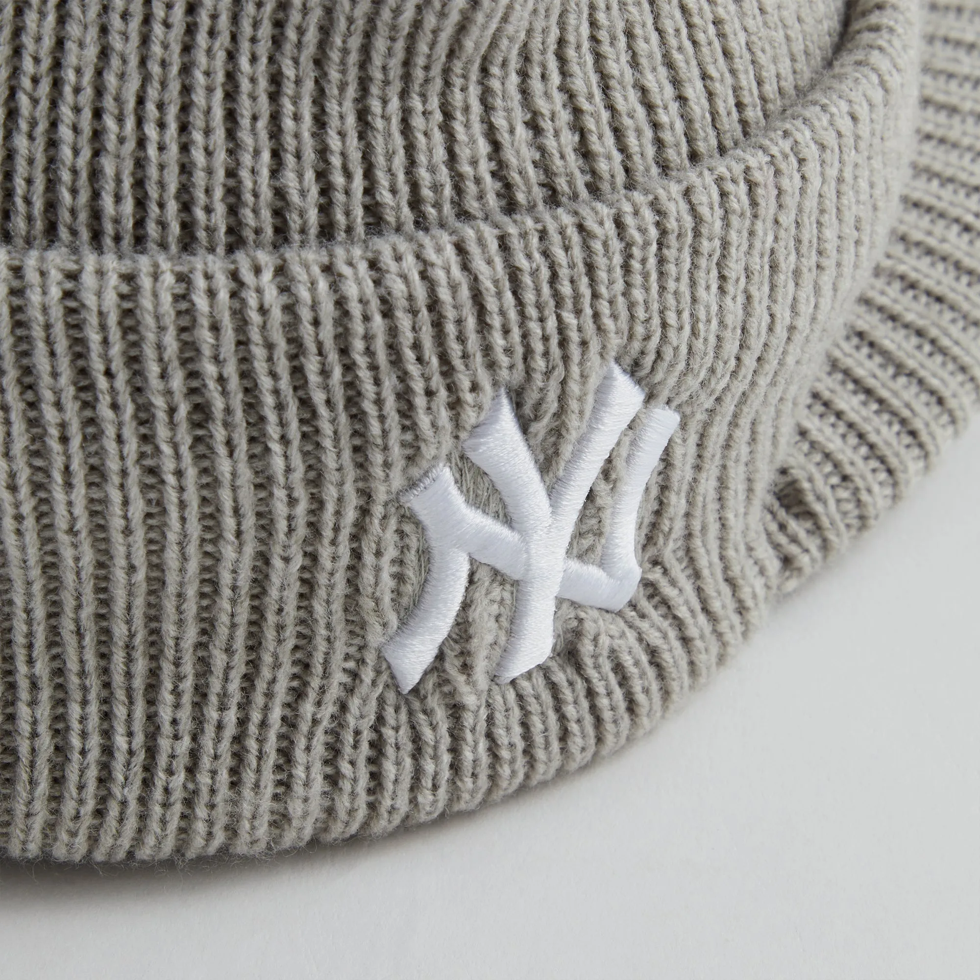 Kith for the New York Yankees Visor Beanie - Light Heather Grey sold by Kith product image thumbnail 4
