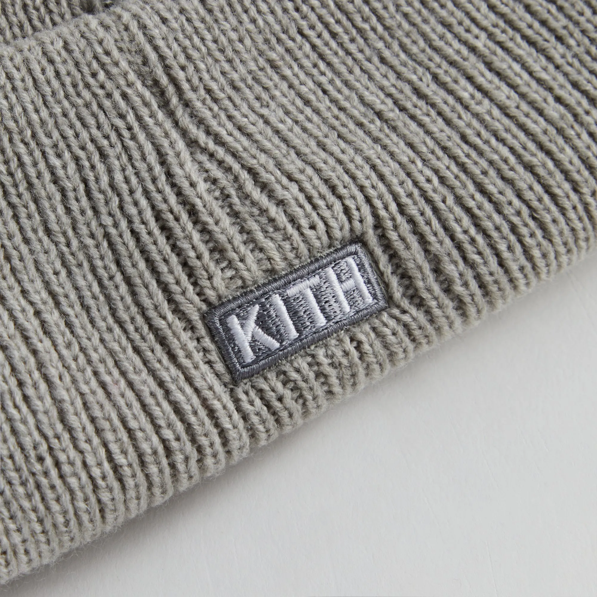 Kith for the New York Yankees Visor Beanie - Light Heather Grey sold by Kith product image thumbnail 5