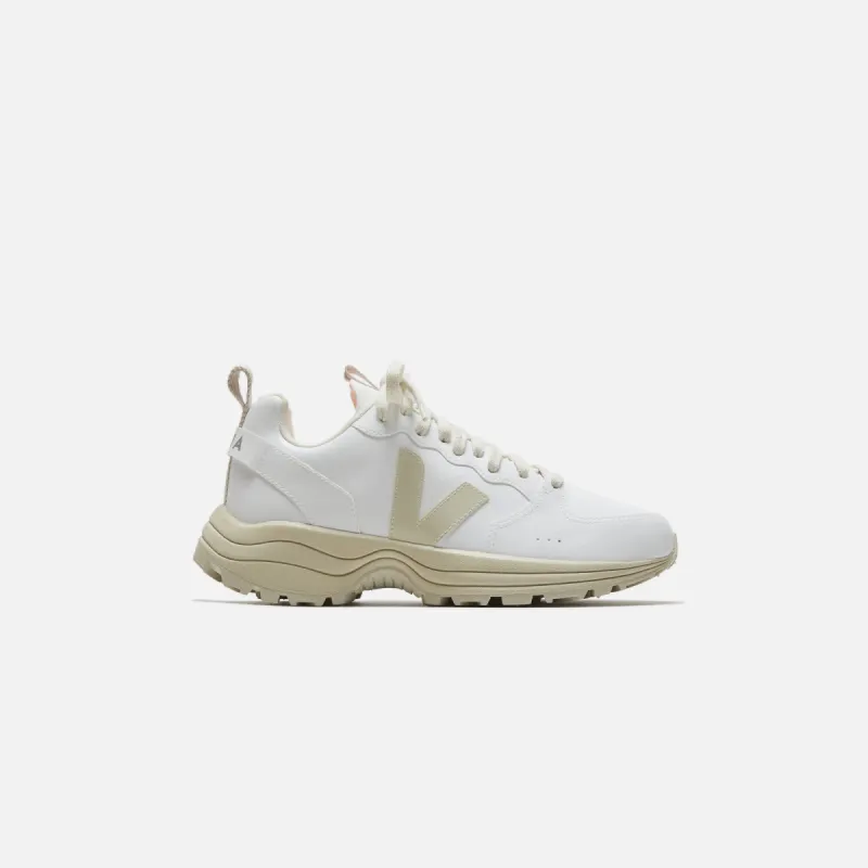 Veja Venturi Alveomesh CWL - White / Pierre / Natural sold by Kith