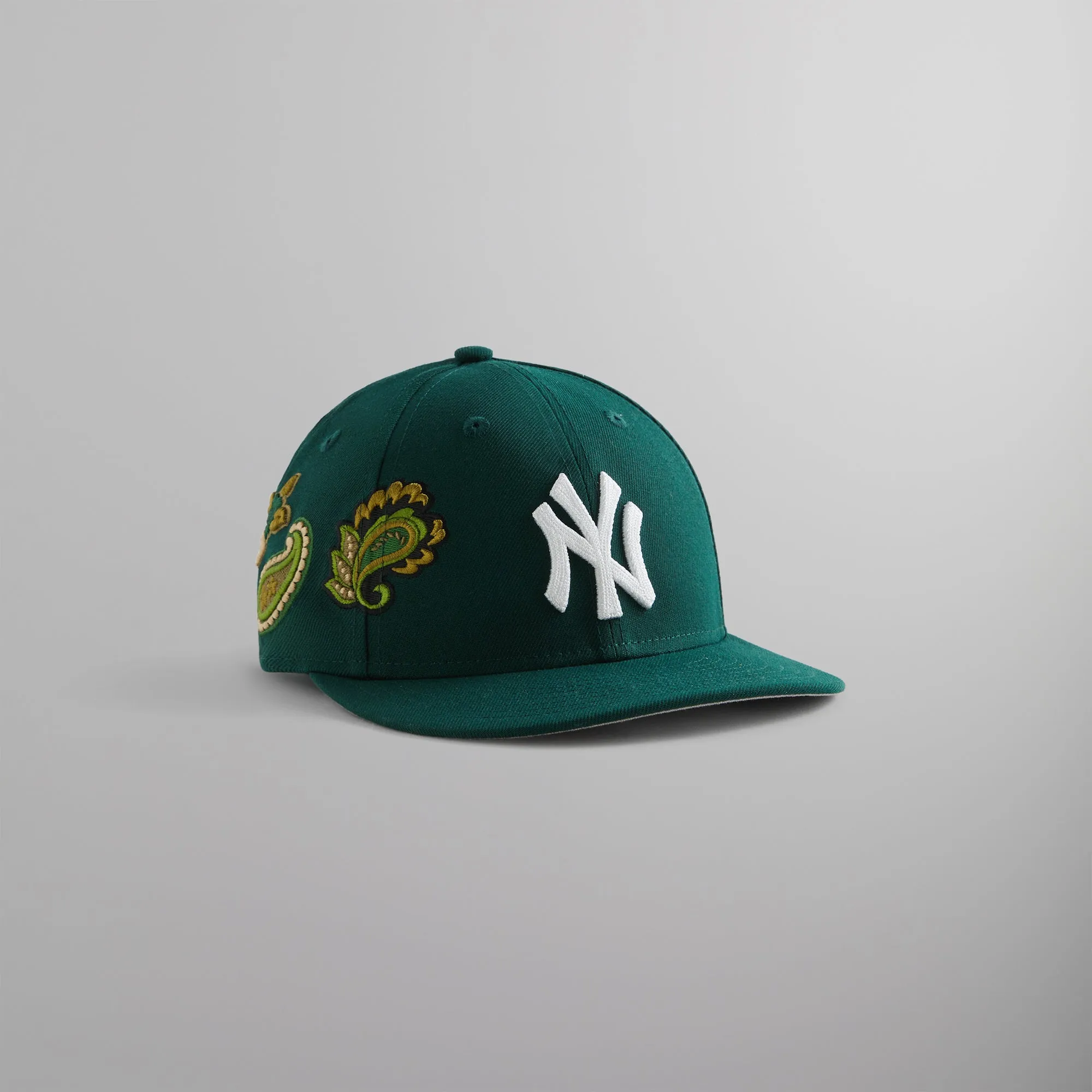 Kith & New Era for New York Yankees Paisley 59FIFTY Low Profile - Equestrian sold by Kith product image thumbnail 3