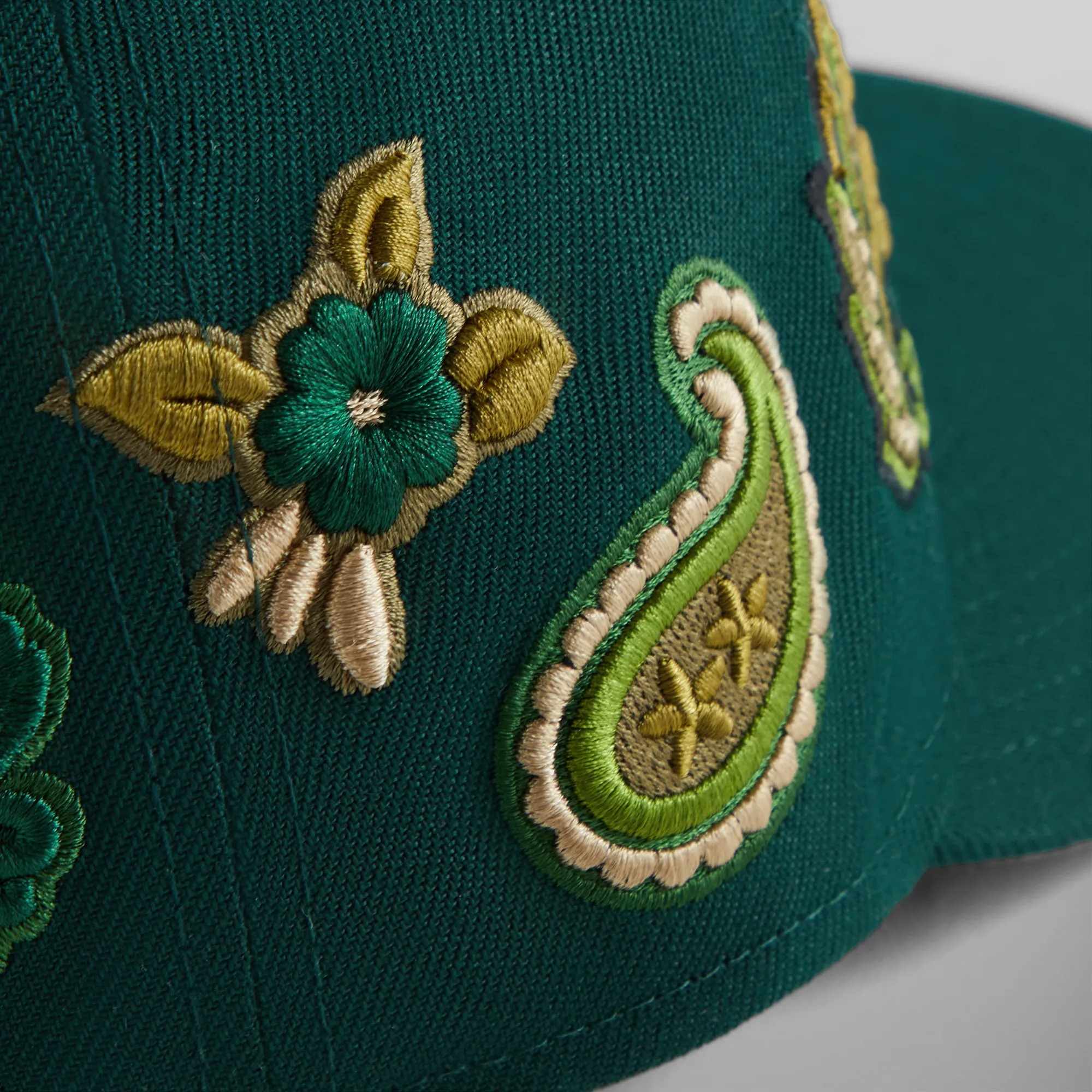 Kith & New Era for New York Yankees Paisley 59FIFTY Low Profile - Equestrian sold by Kith product image thumbnail 5