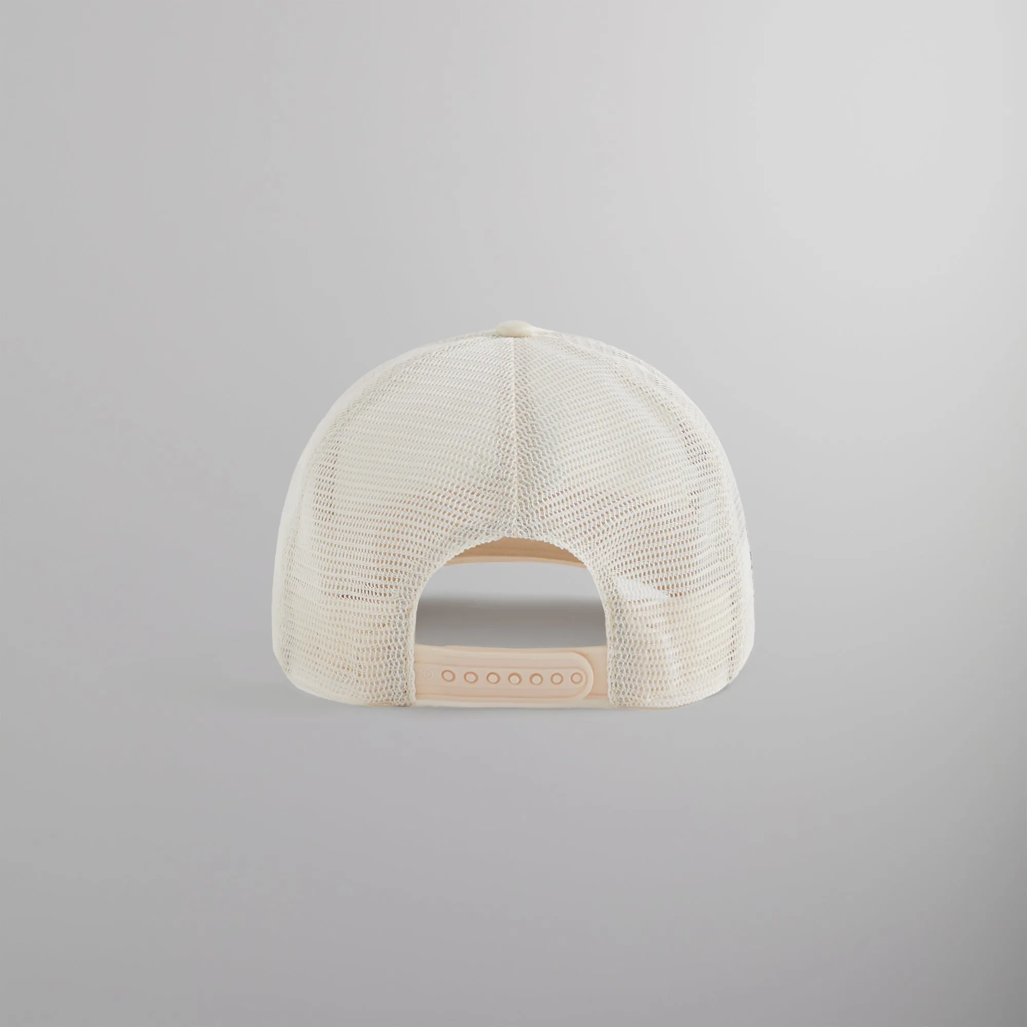 Kith for '47 New York Yankees Hitch Foam Trucker - Sandrift PH sold by Kith product image thumbnail 2