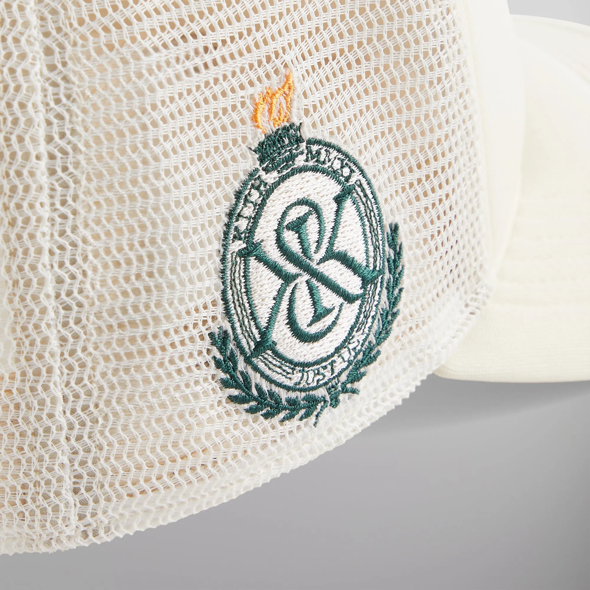 Kith for '47 New York Yankees Hitch Foam Trucker - Sandrift PH sold by Kith product image thumbnail 5