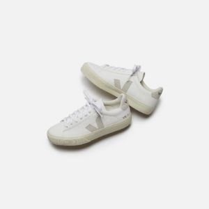Veja Campo Suede Chromefree Leather - Extra White / Natural sold by Kith