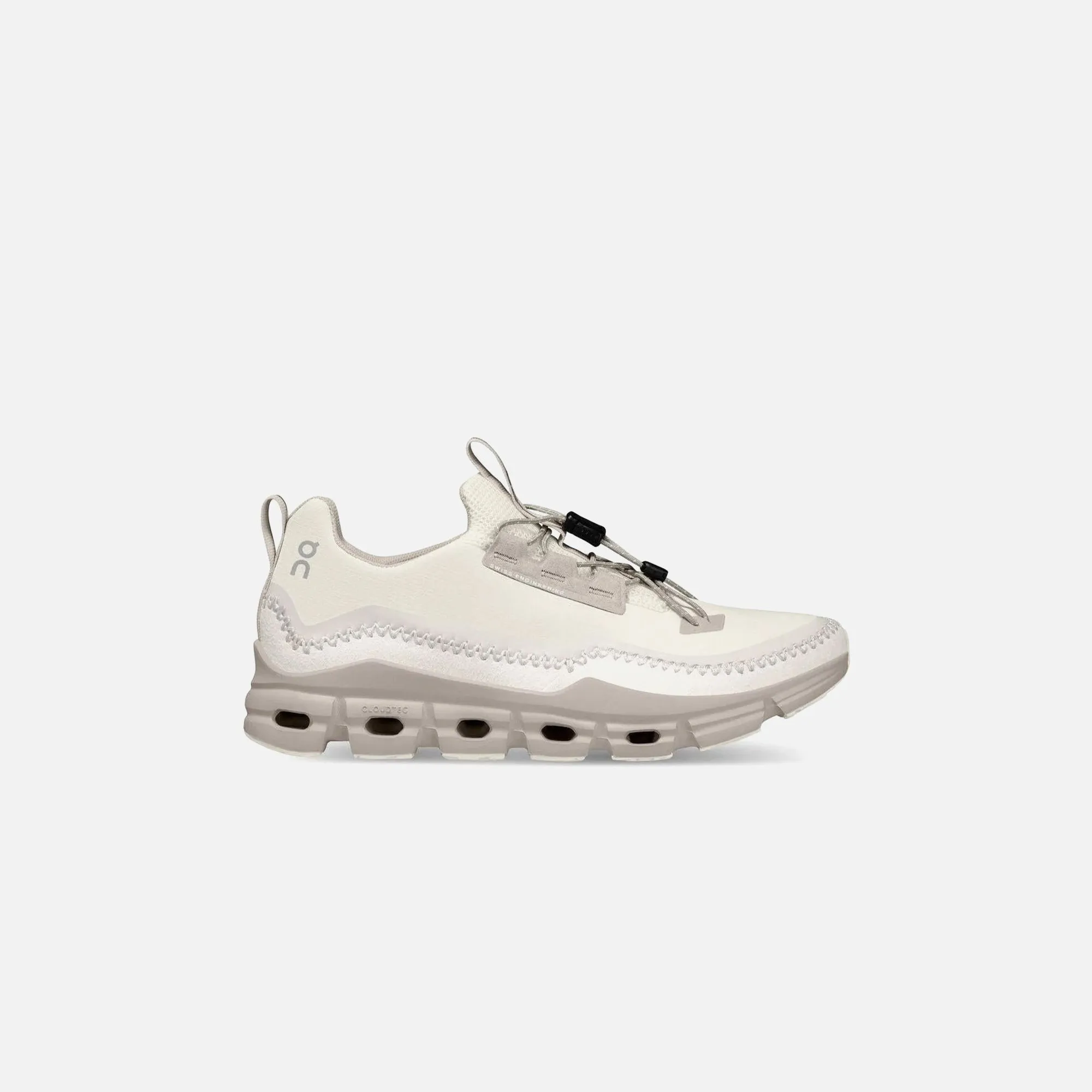 On Running Cloudaway - Ivory / Pearl sold by Kith