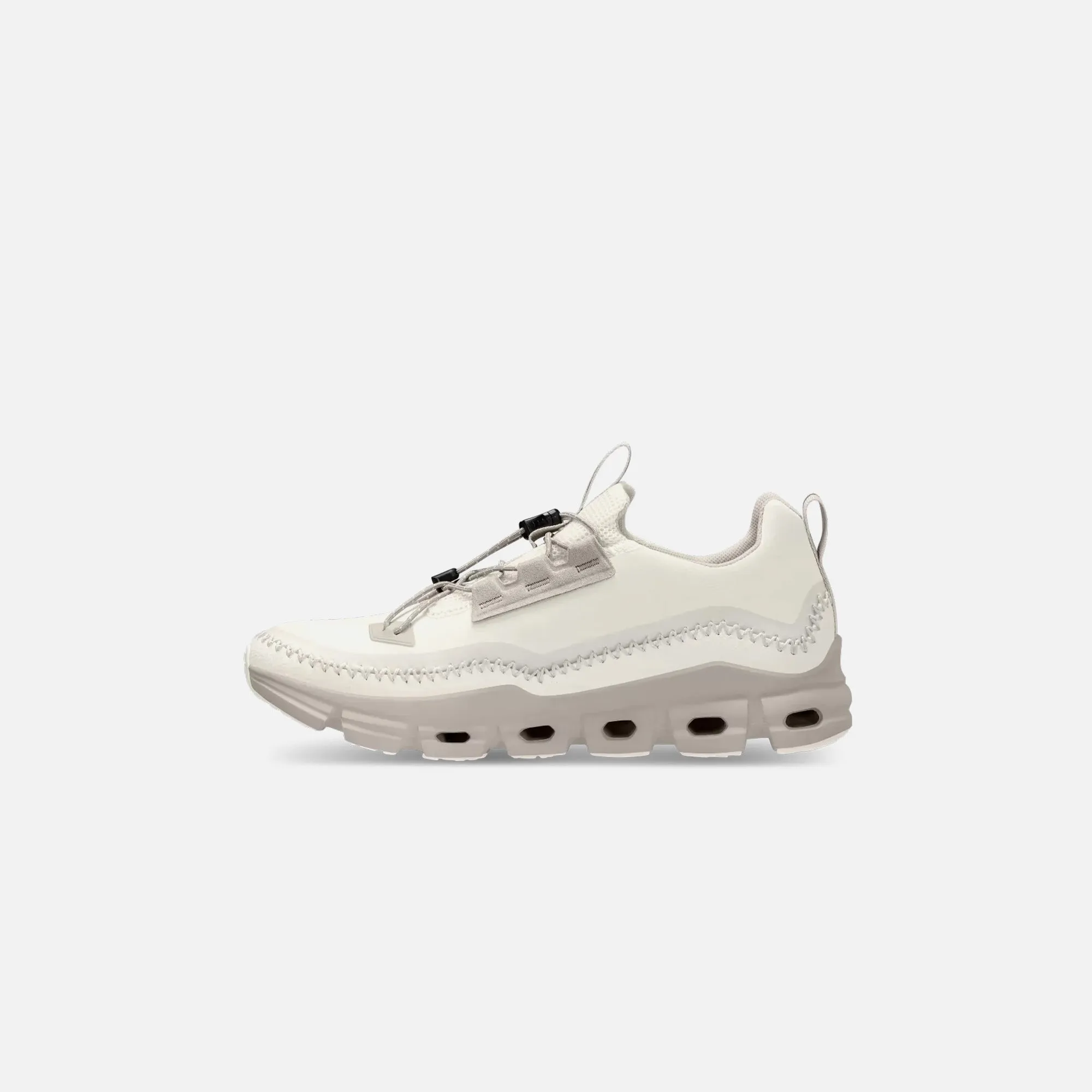 On Running Cloudaway - Ivory / Pearl sold by Kith product image thumbnail 3
