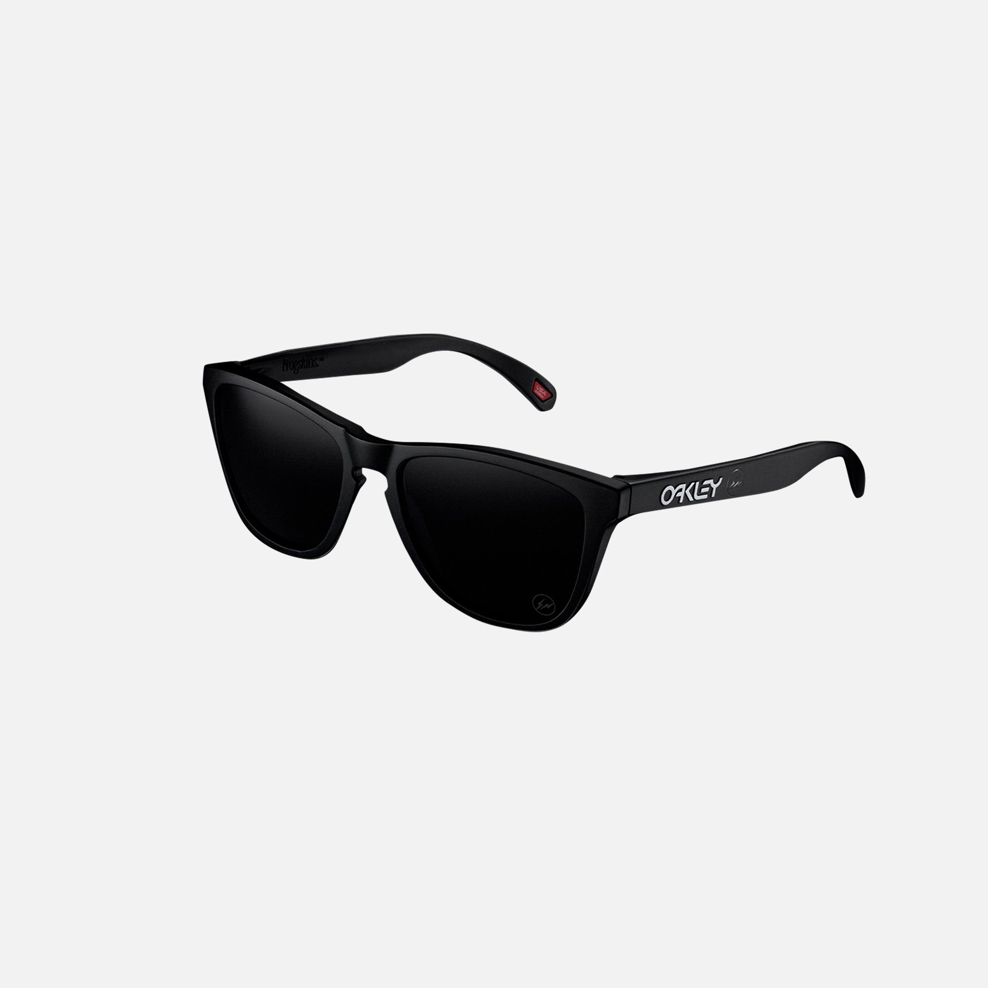 Oakley X FRAGMENT Frogskins™ Oakley X FRAGMENT - Frogskins™ (Low Bridge Fit) Prizm Grey