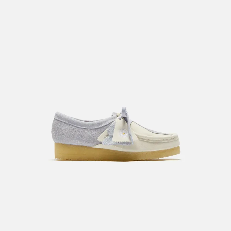 Clarks WMNS Wallabee - Cloud Grey Combi sold by Kith