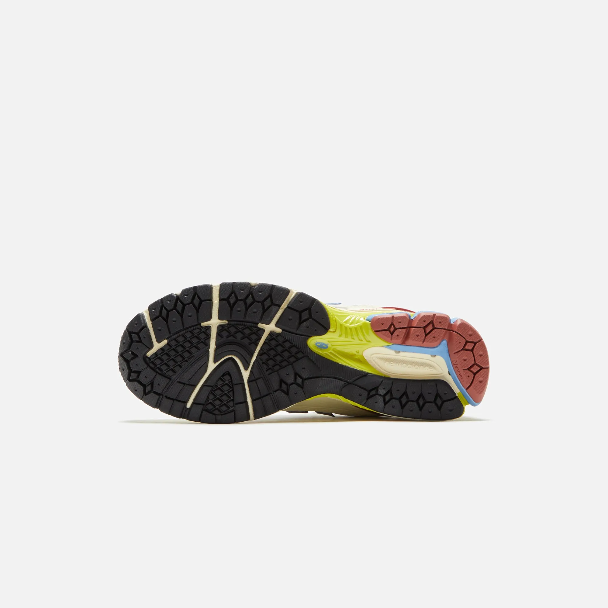 New Balance 1906R - Dawn Glow sold by Kith product image thumbnail 4