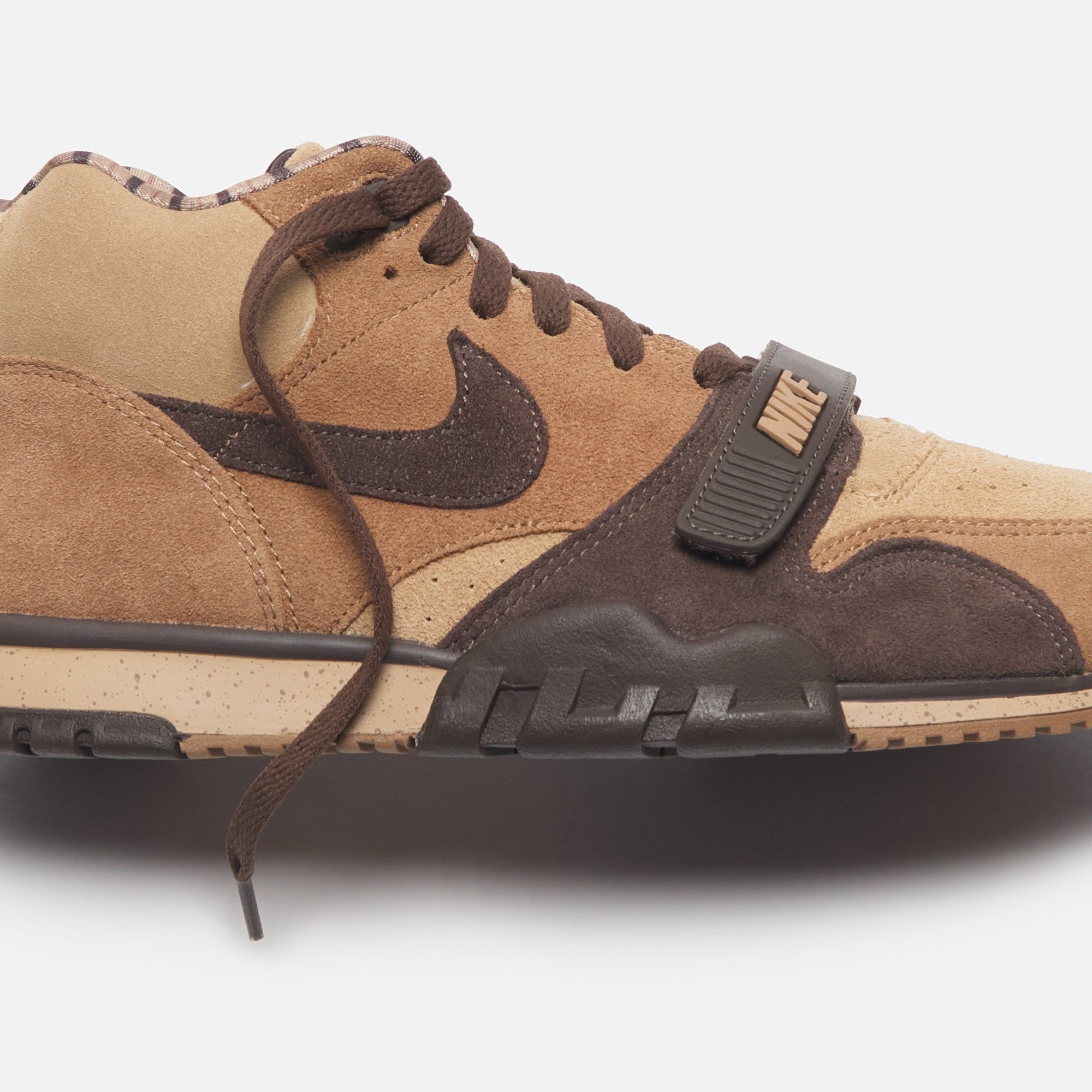 Nike Air Trainer 1 - Hay / Baroque Brown / Taupe / Varsity Red sold by Kith product image thumbnail 4