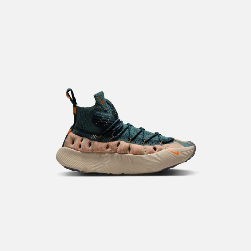 Nike ISPA Sense Flyknit - Enigma Stone / Seafoam / Elemental sold by Kith