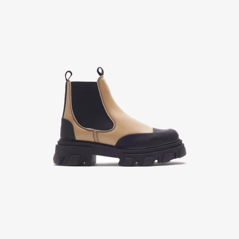 Ganni Cleated Low Chelsea Boot - Sand sold by Kith