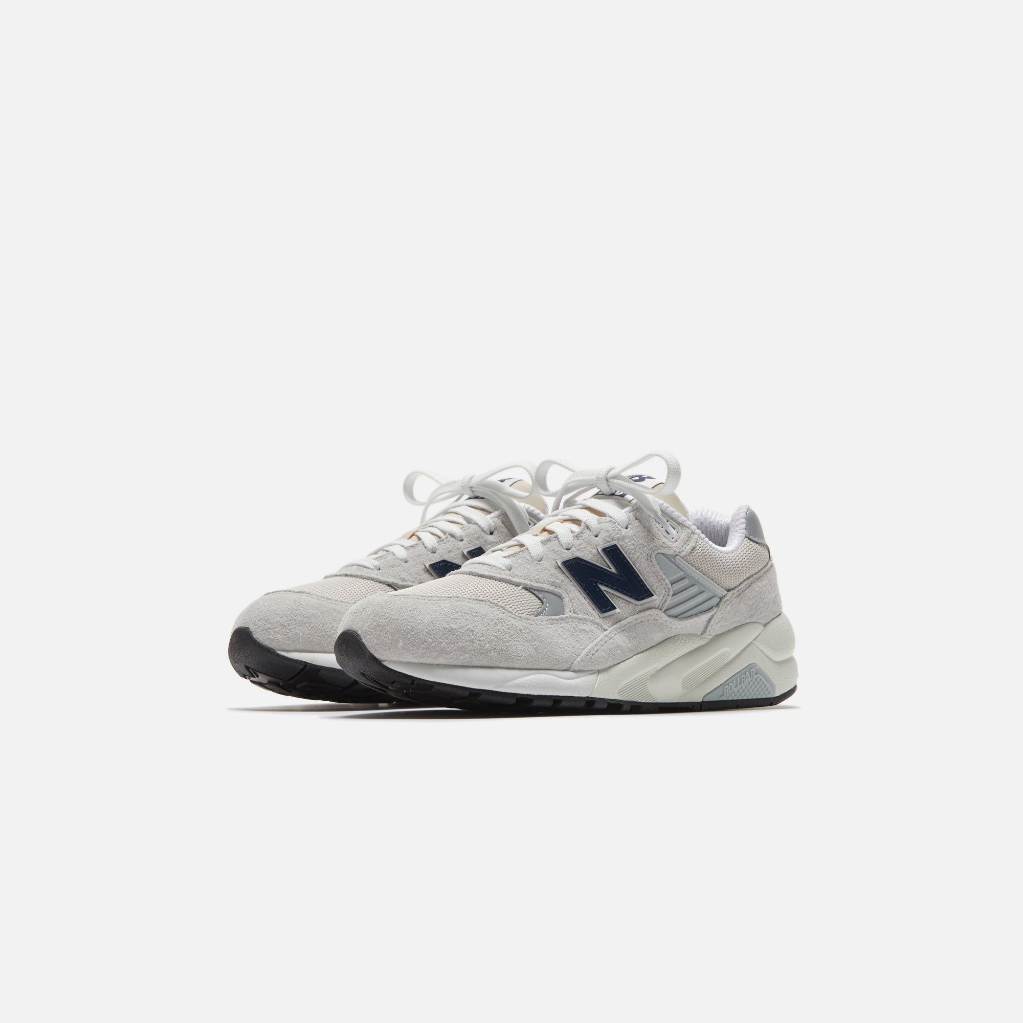 New Balance 580 V2 - Nimbus Cloud / Natural Indigo / White sold by Kith product image thumbnail 2