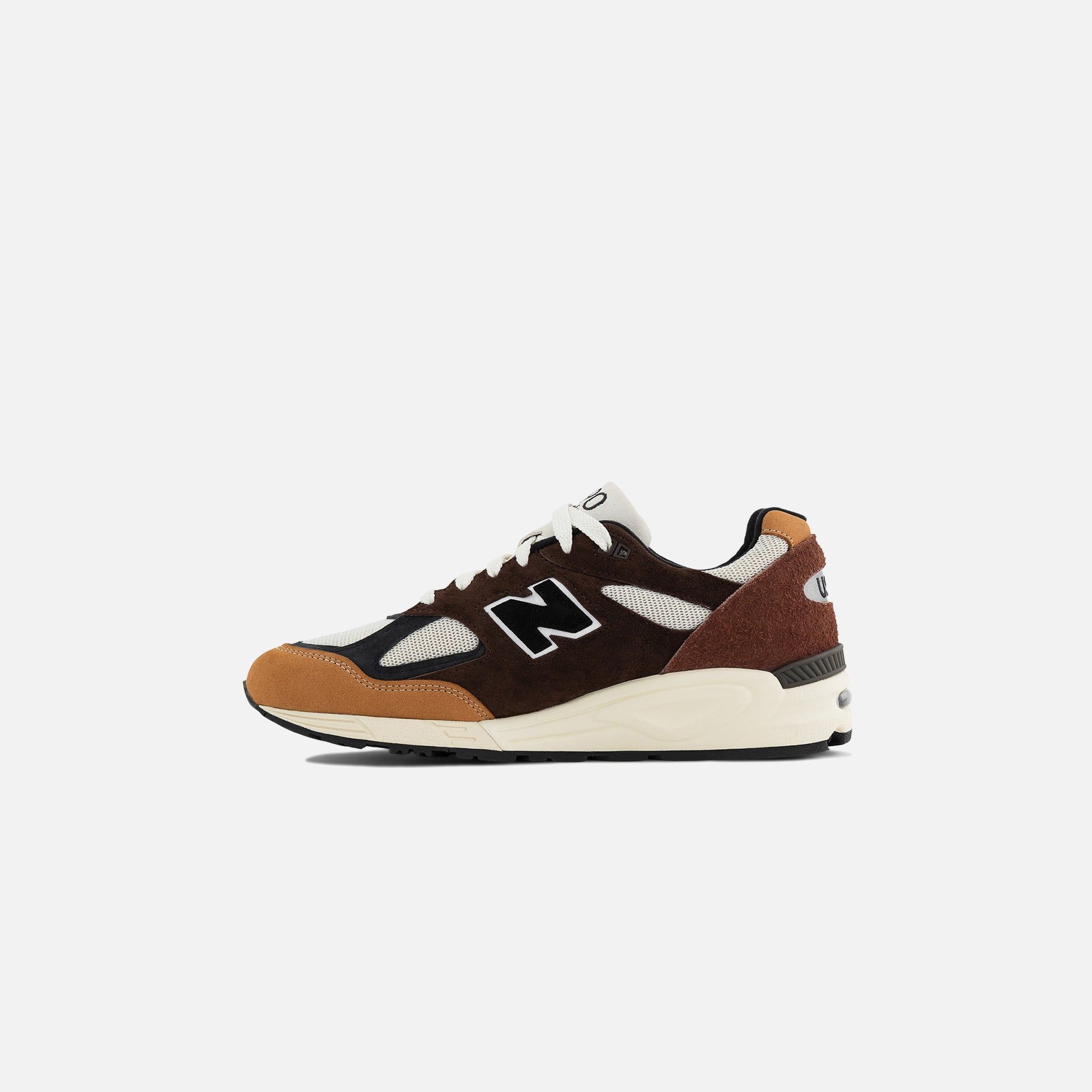 New Balance Made in US 990 V2 - Black / Tan sold by Kith product image thumbnail 3