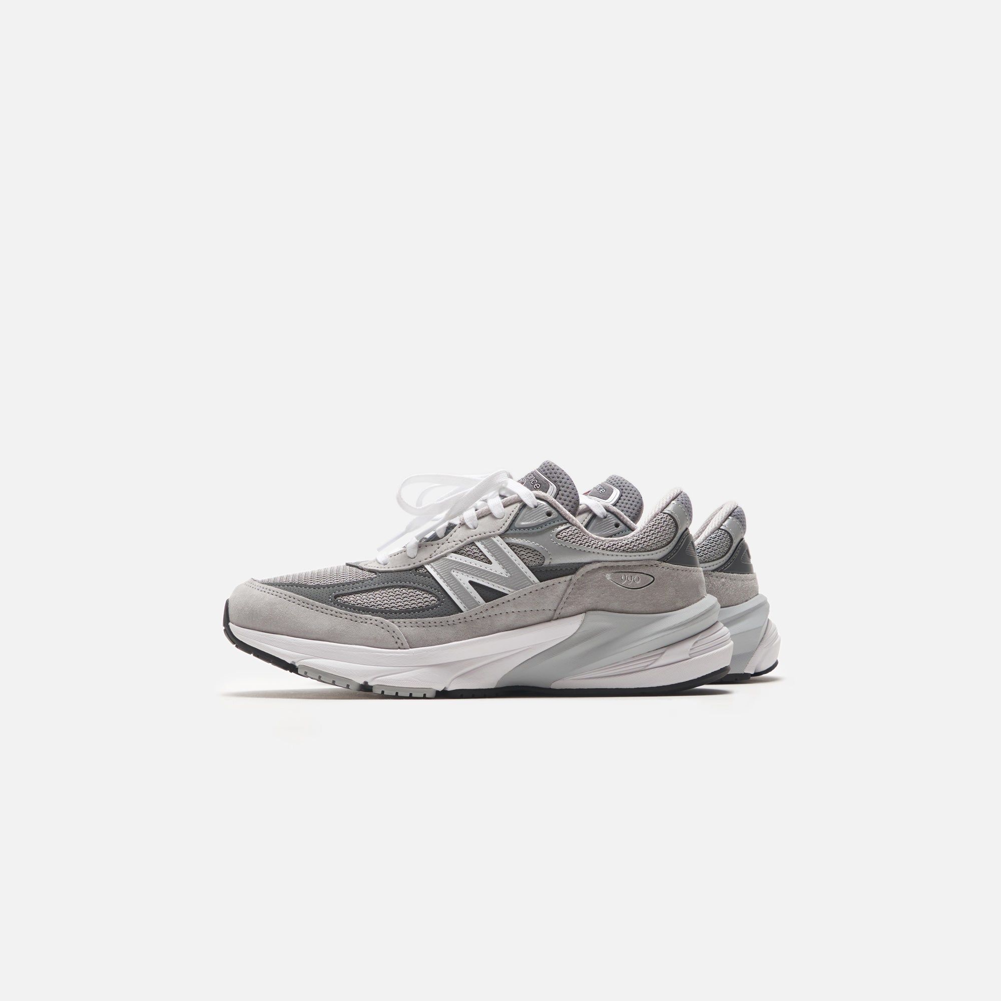 New Balance WMNS Made in US 990v6 - Grey sold by Kith product image thumbnail 4