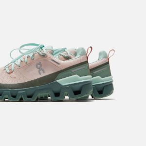 On Running WMNS Cloudwander Waterproof - Doe / Ivy sold by Kith