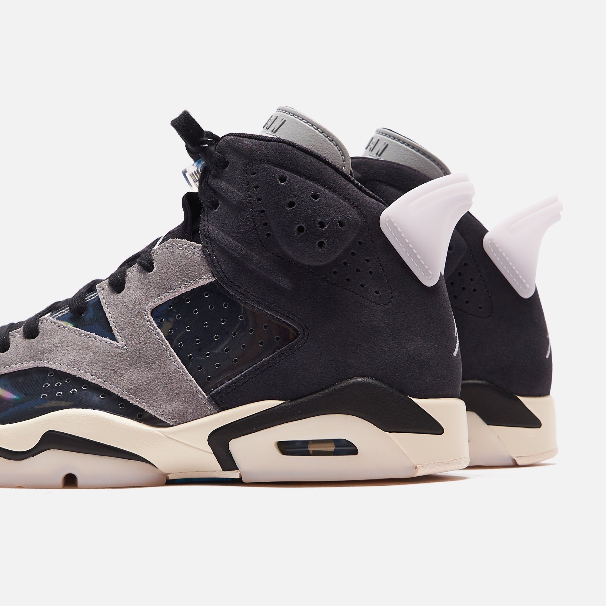 Nike WMNS Air Jordan 6 - Black / Chrome / Light Smoke Grey / Sail sold by Kith product image thumbnail 4