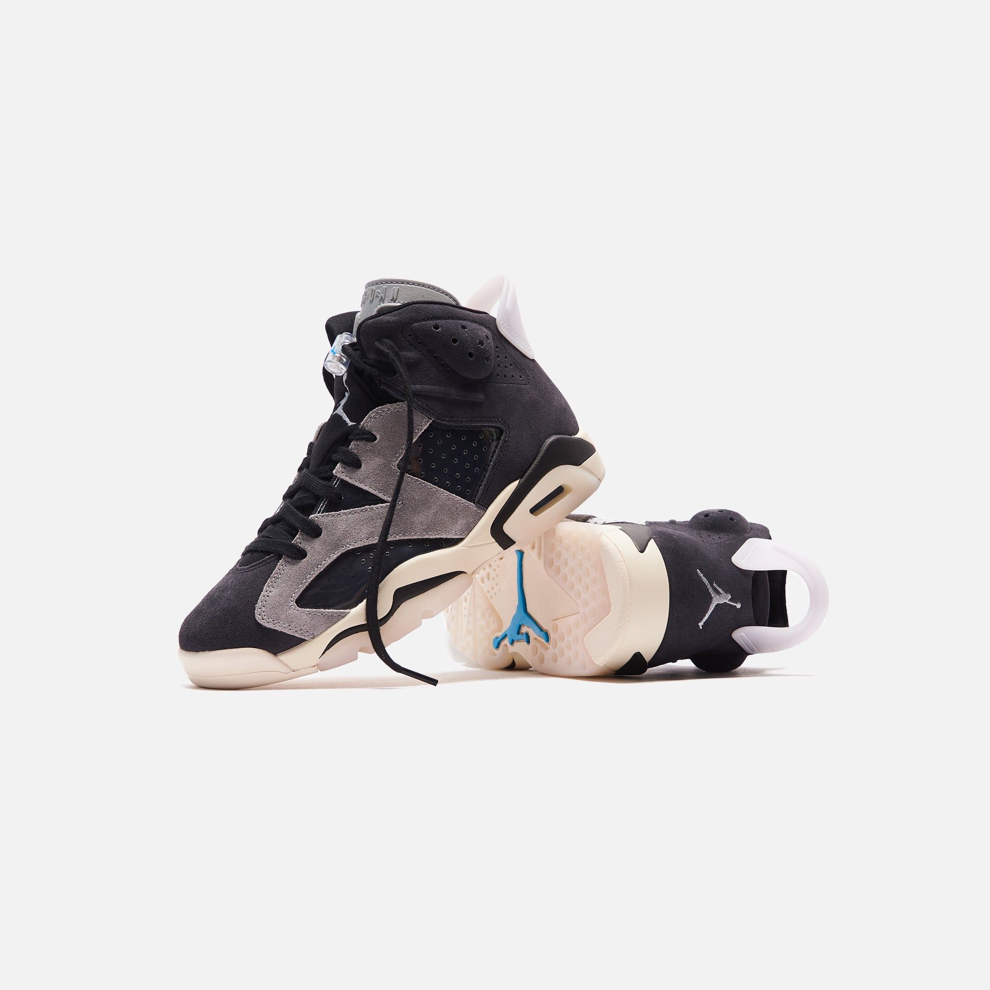 Nike WMNS Air Jordan 6 - Black / Chrome / Light Smoke Grey / Sail sold by Kith product image thumbnail 2