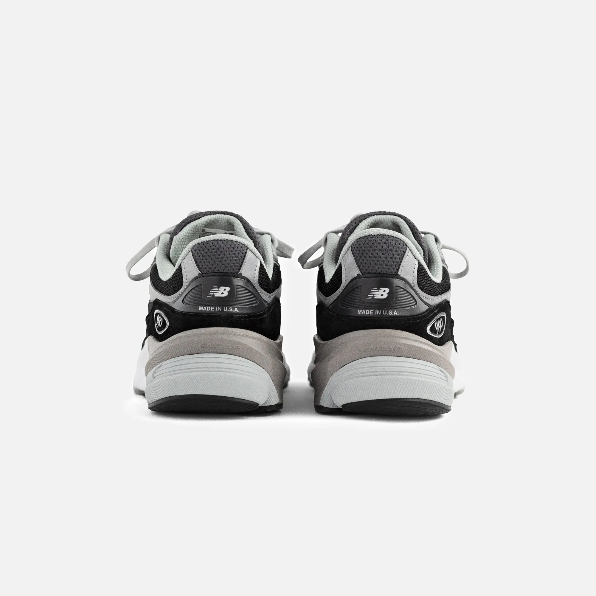 New Balance 990V6 - Black sold by Kith product image thumbnail 4