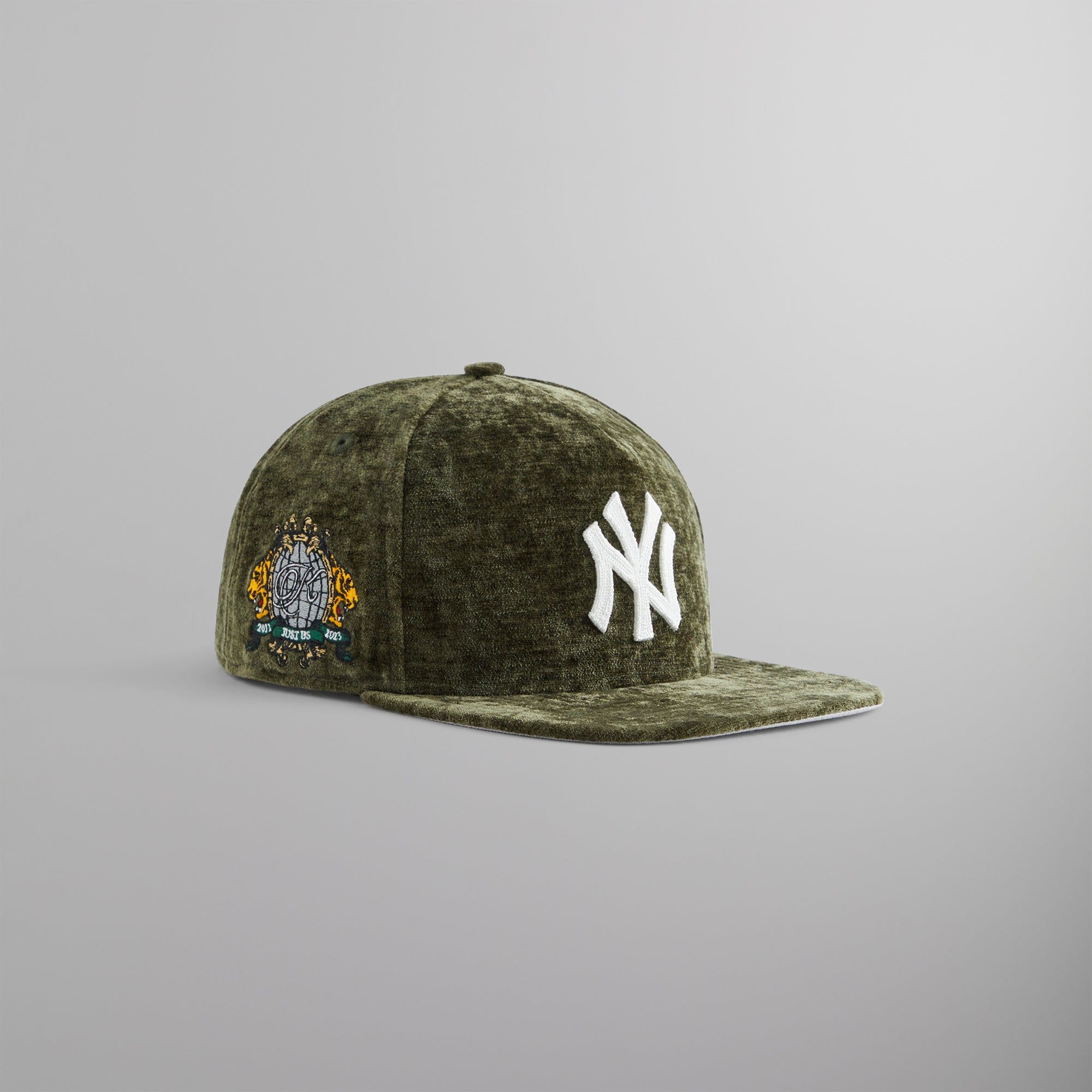 Kith & New Era for the New York Yankees Chenille 9FIFTY A-Frame Snapback - Laurel PH sold by Kith product image thumbnail 2