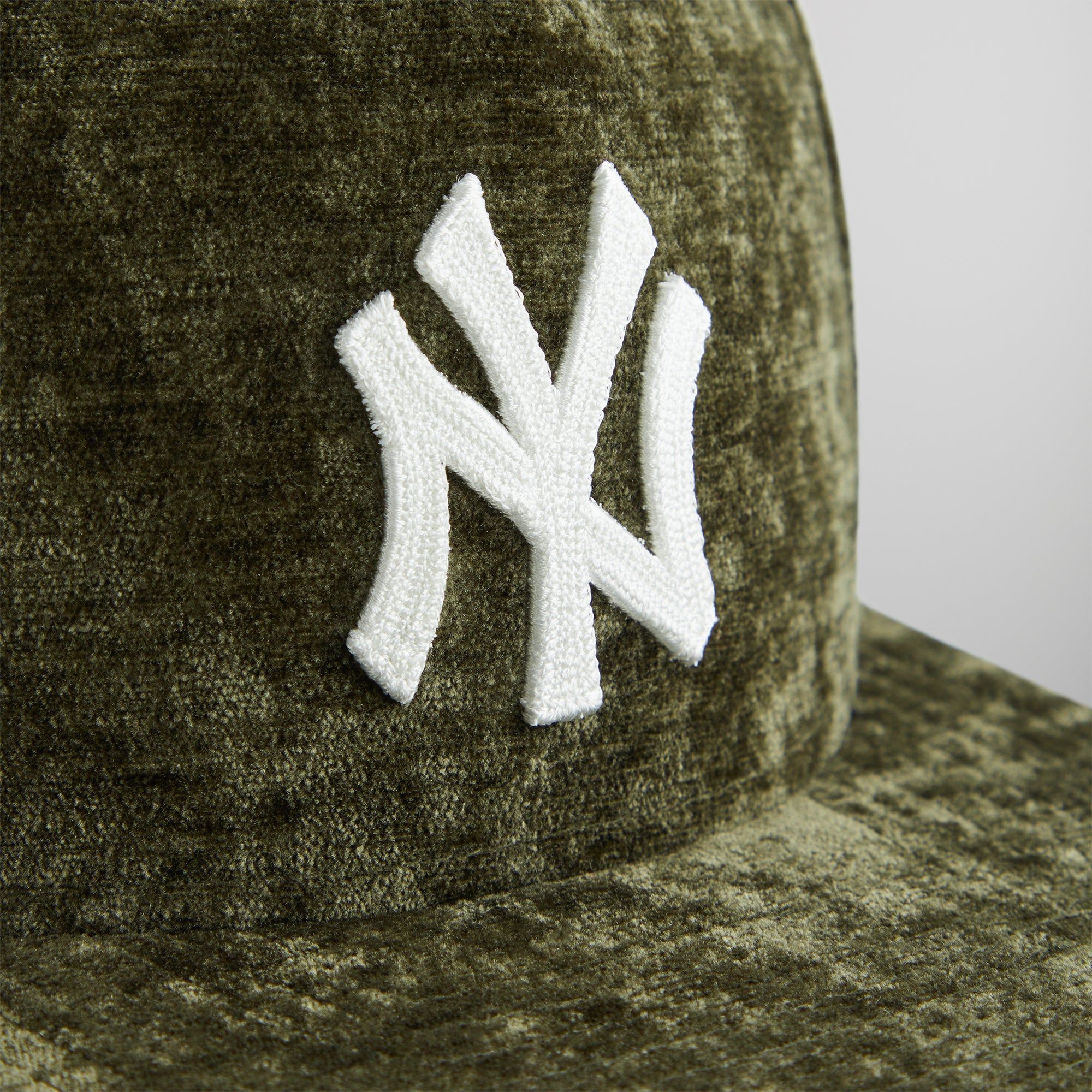 Kith & New Era for the New York Yankees Chenille 9FIFTY A-Frame Snapback - Laurel PH sold by Kith product image thumbnail 4